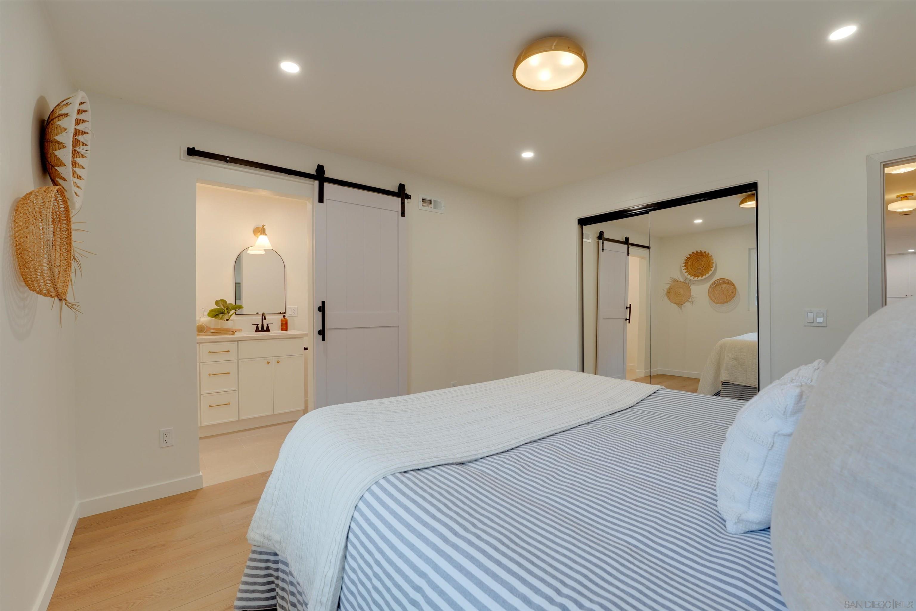 Detail Gallery Image 54 of 74 For 2927  Governor Dr, San Diego,  CA 92122 - 4 Beds | 2 Baths