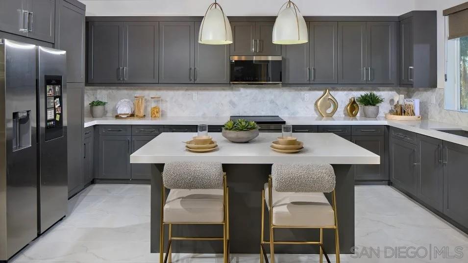 Detail Gallery Image 2 of 15 For 14342  Savannah Court, San Diego,  CA 92128 - 3 Beds | 2/1 Baths