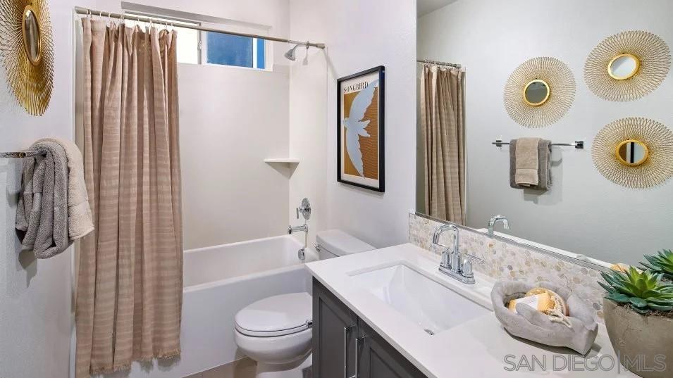 Detail Gallery Image 8 of 15 For 14342  Savannah Court, San Diego,  CA 92128 - 3 Beds | 2/1 Baths