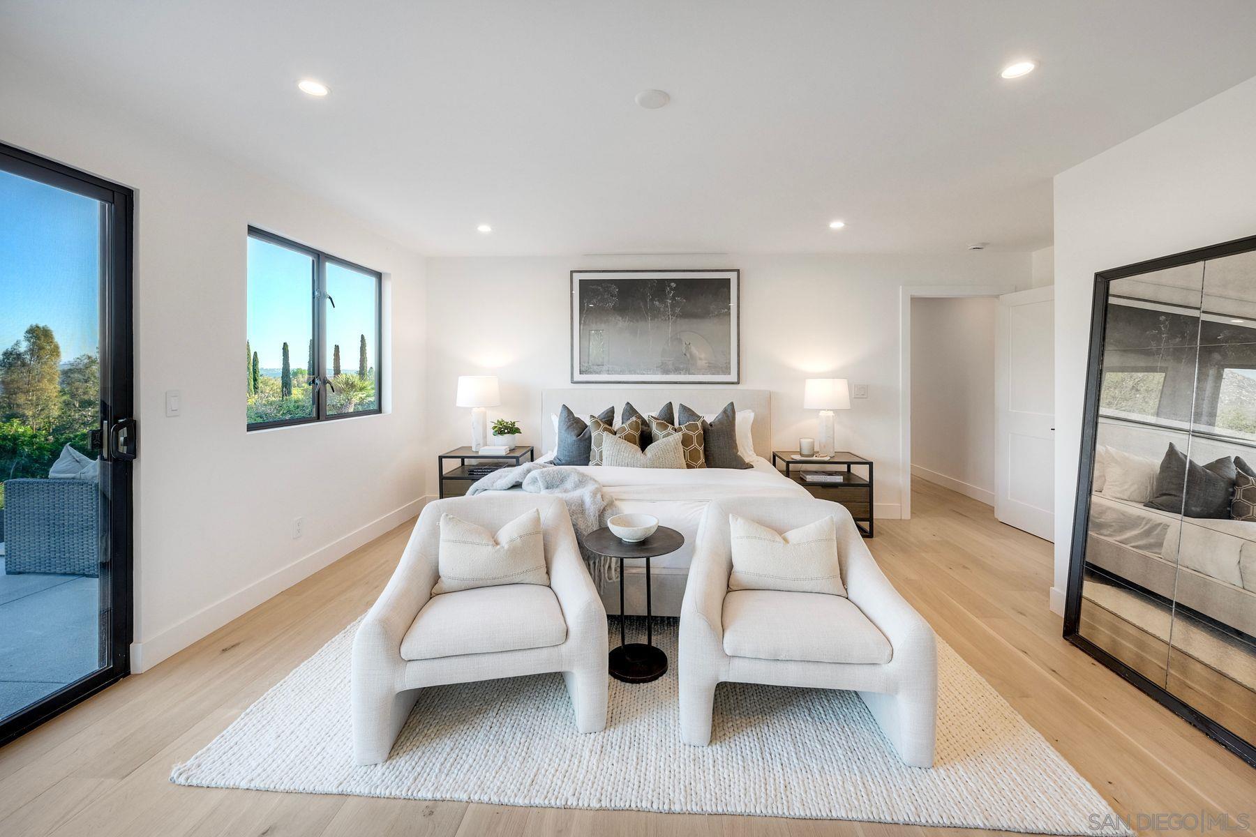 Detail Gallery Image 21 of 54 For 13940  Northcrest Lane, Poway,  CA 92064 - 4 Beds | 4 Baths