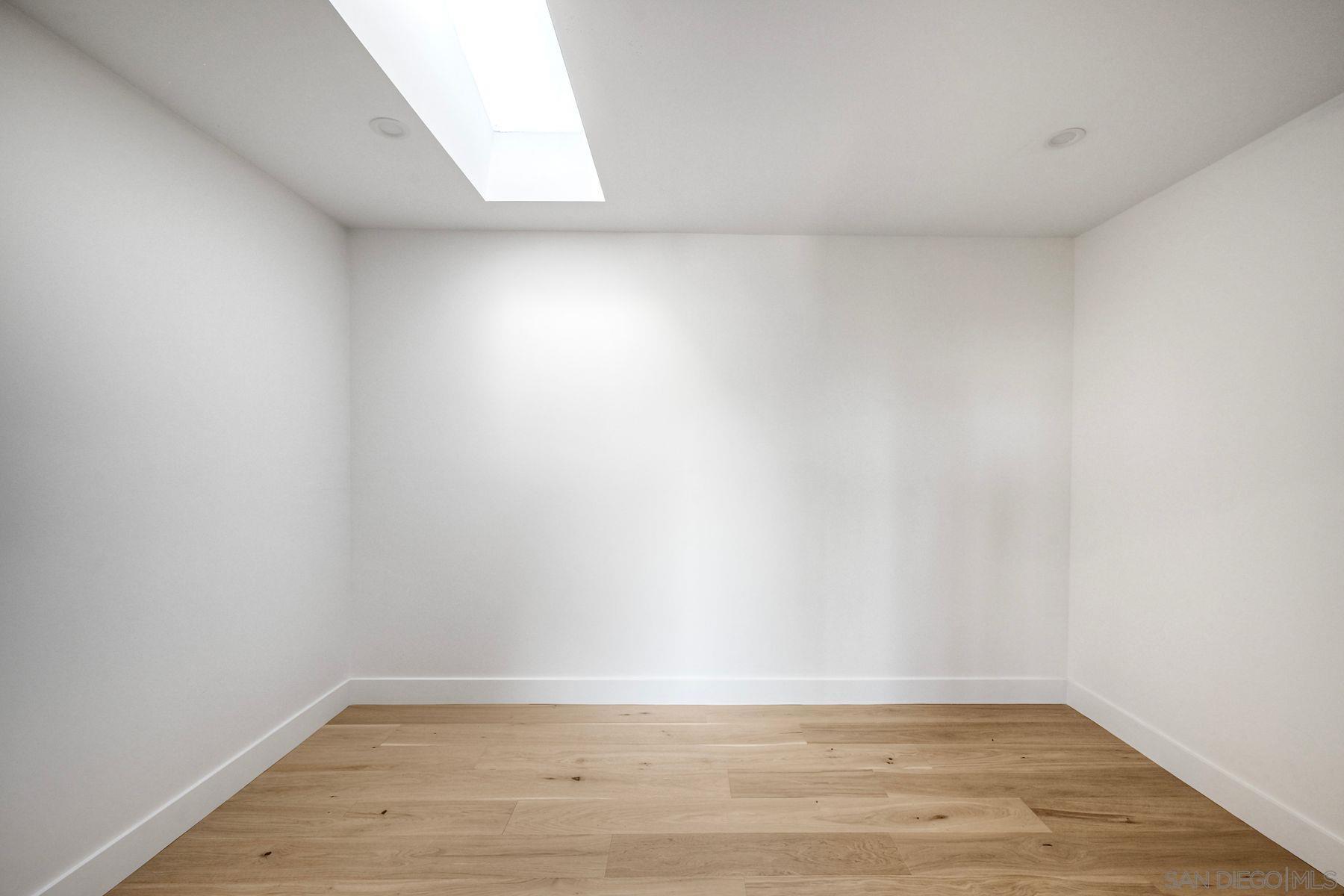 Detail Gallery Image 26 of 54 For 13940  Northcrest Lane, Poway,  CA 92064 - 4 Beds | 4 Baths