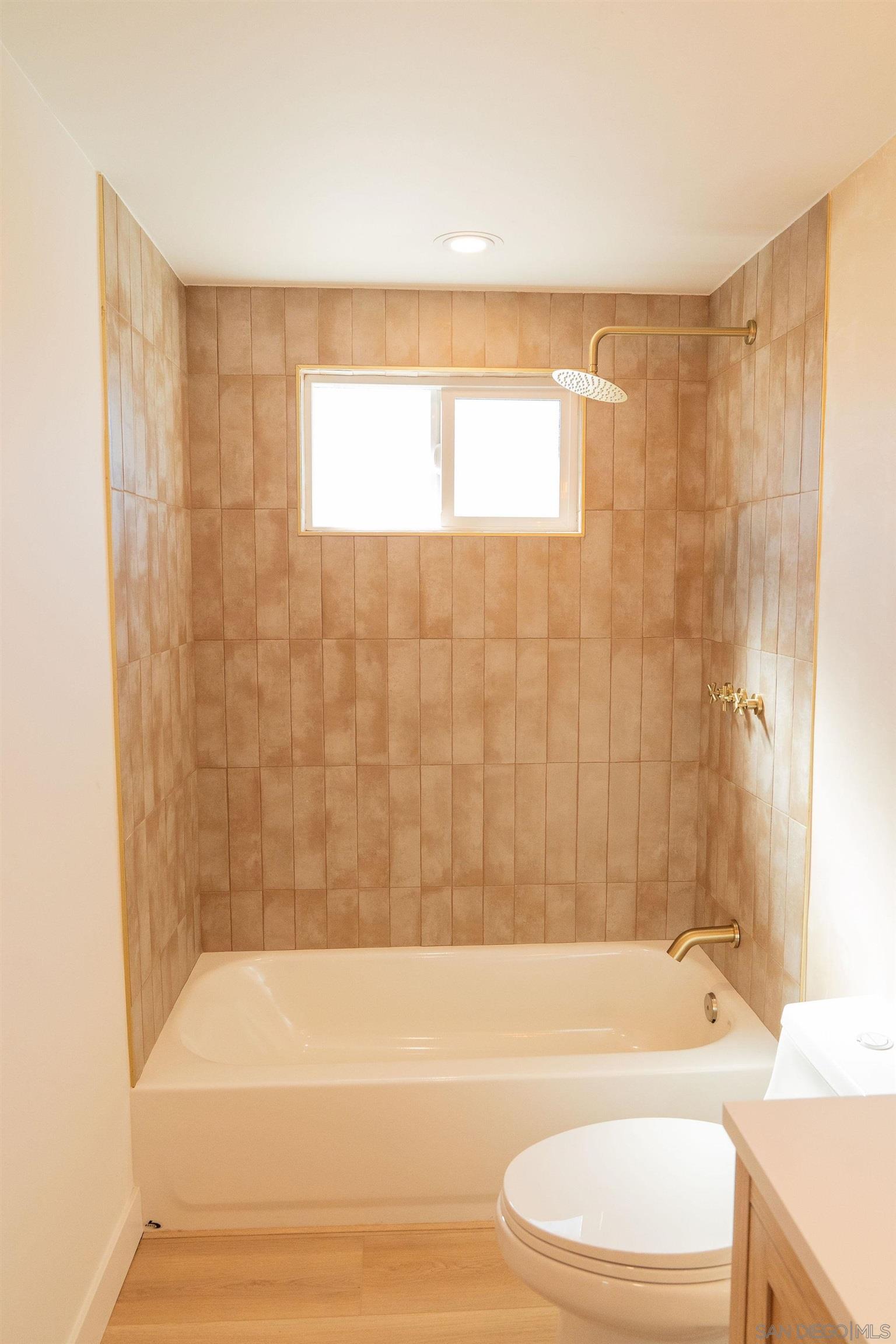 Detail Gallery Image 21 of 49 For 12608  Tustin St., Poway,  CA 92064 - 3 Beds | 2 Baths