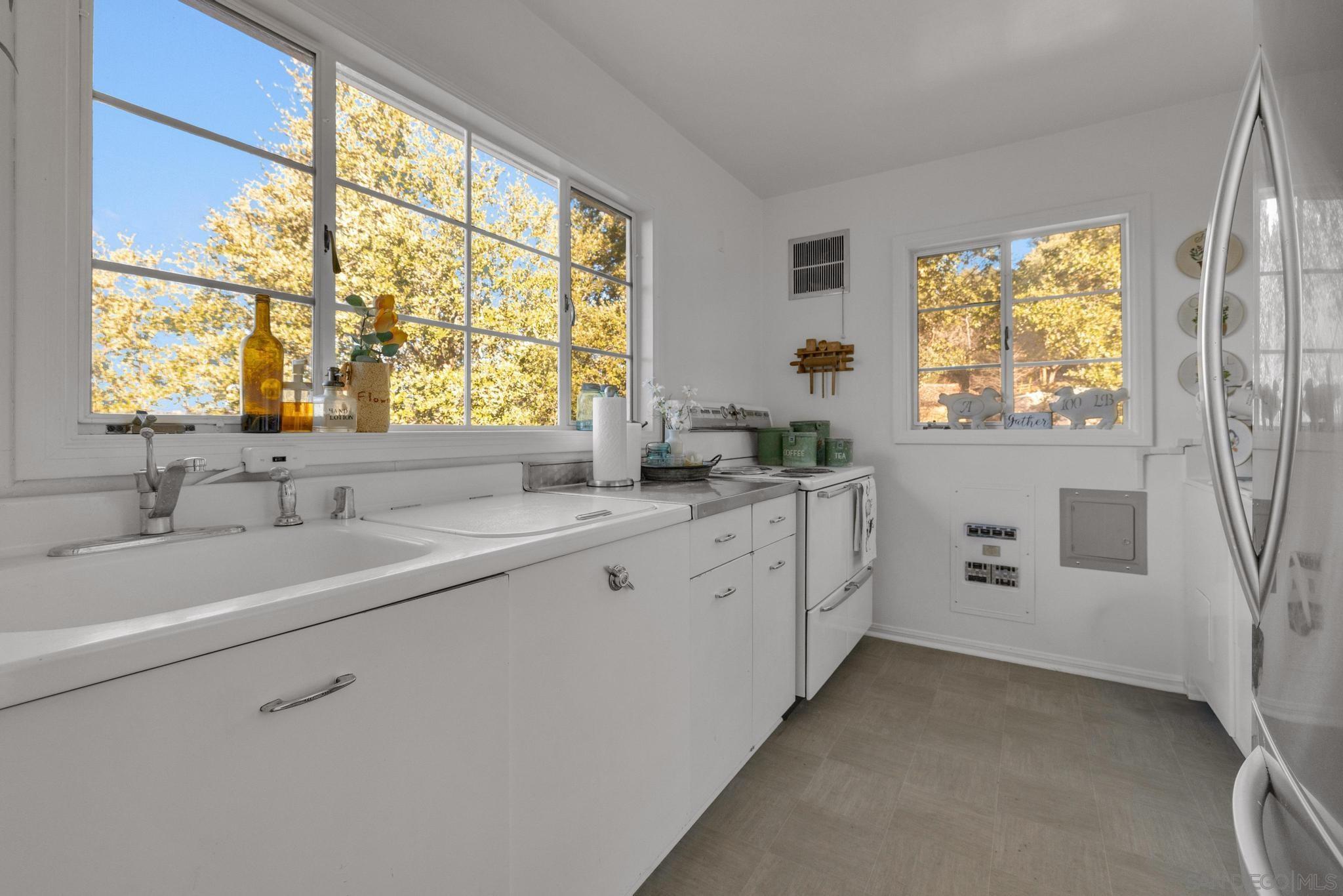 Detail Gallery Image 21 of 68 For 3306  Oak Grove, Julian,  CA 92036 - 2 Beds | 2 Baths