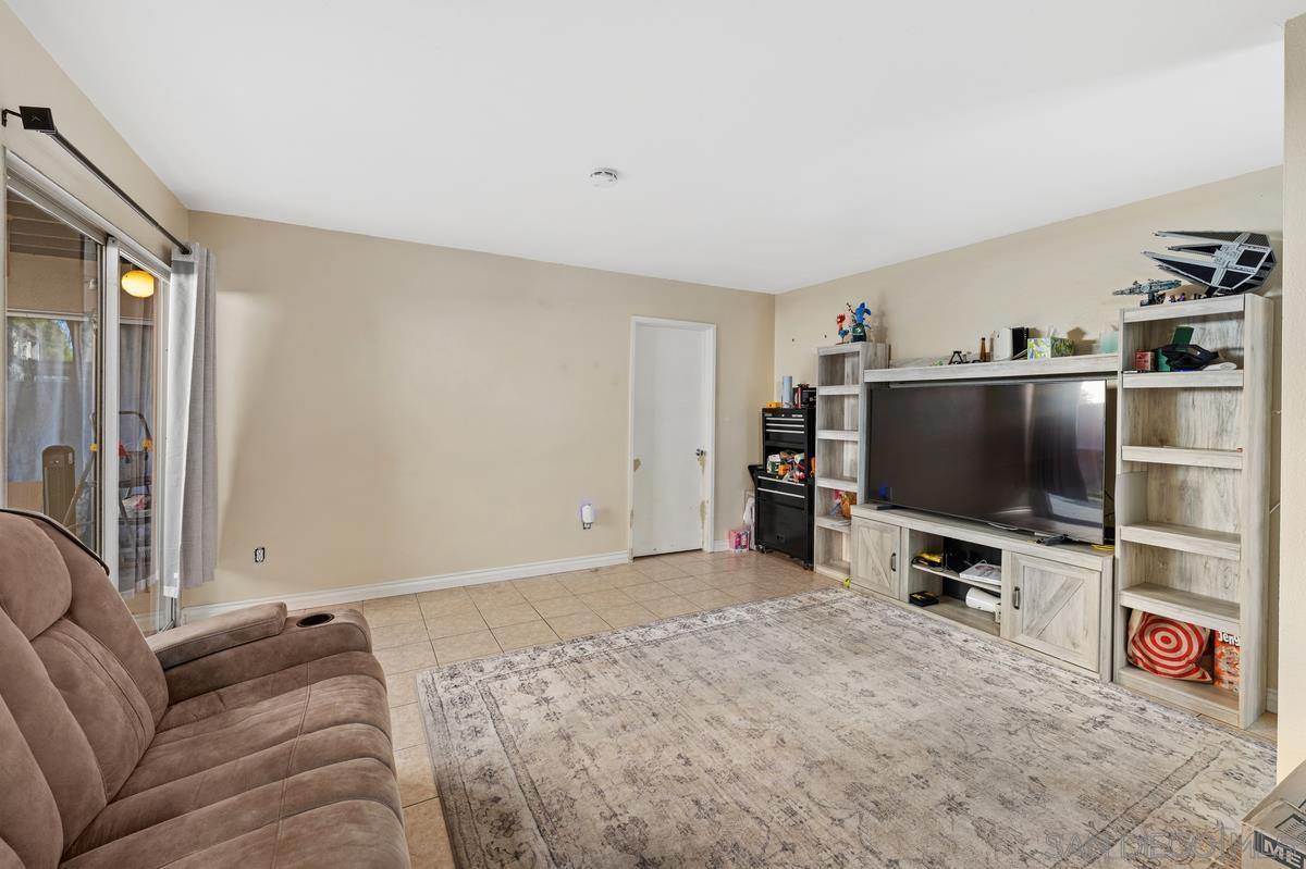 Detail Gallery Image 7 of 16 For 7984  Mission Center Court  a,  San Diego,  CA 92108 - 1 Beds | 1 Baths