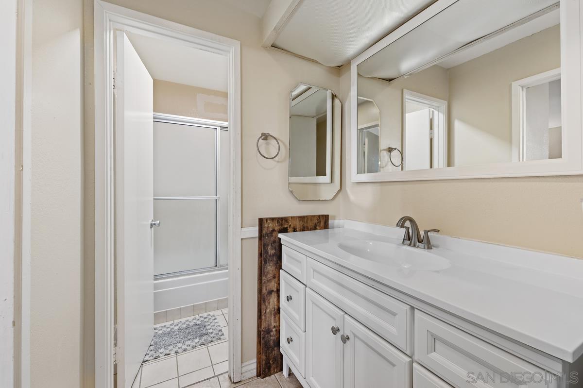 Detail Gallery Image 9 of 16 For 7984  Mission Center Court  a,  San Diego,  CA 92108 - 1 Beds | 1 Baths