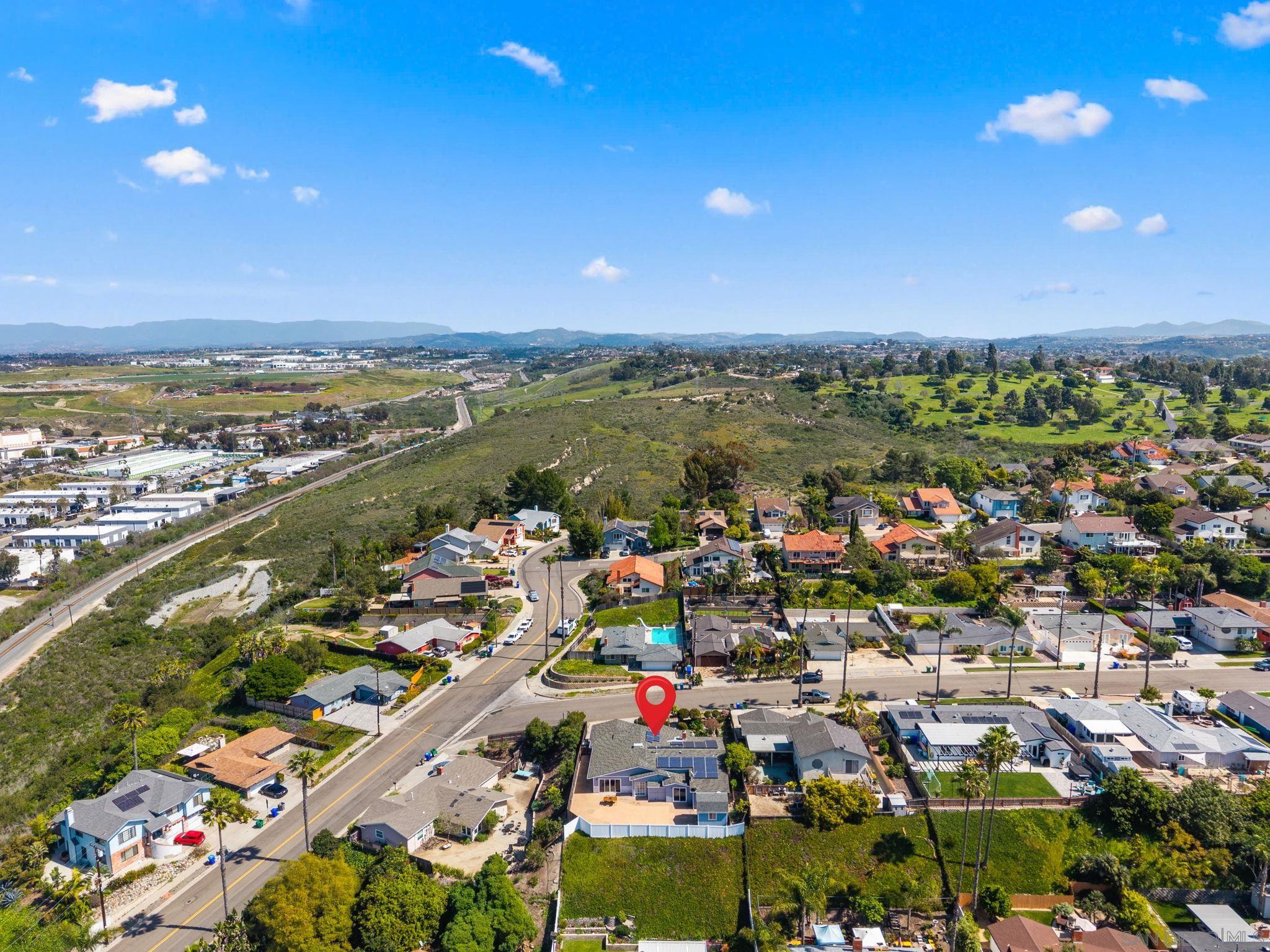 Detail Gallery Image 26 of 29 For 1305  Cornish Drive, Oceanside,  CA 92054 - 6 Beds | 3 Baths