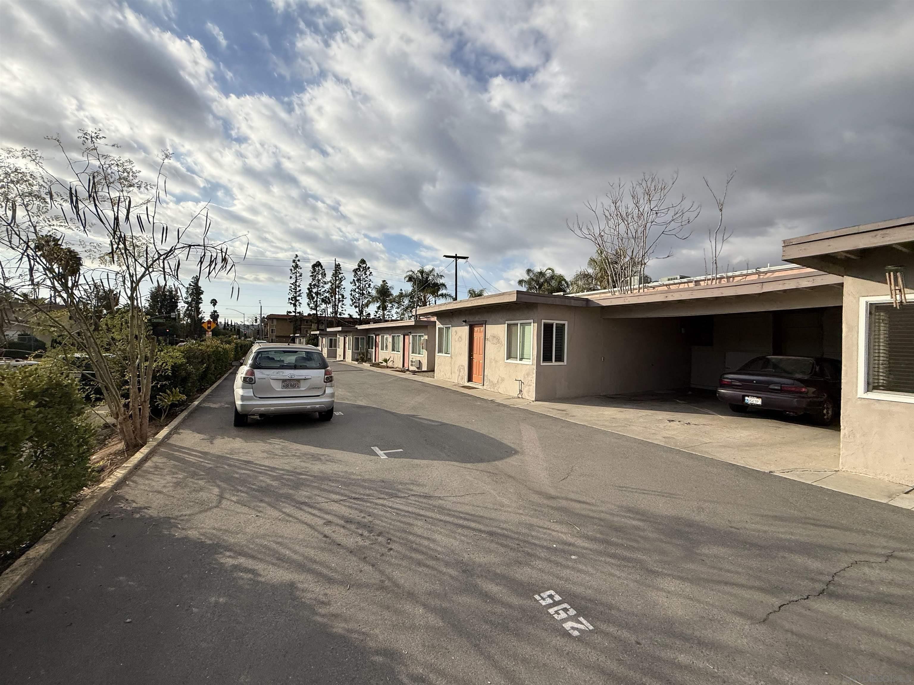 Detail Gallery Image 25 of 30 For 279 S Mollison Ave, El Cajon,  CA 92020 - 1 Beds | 1 Baths