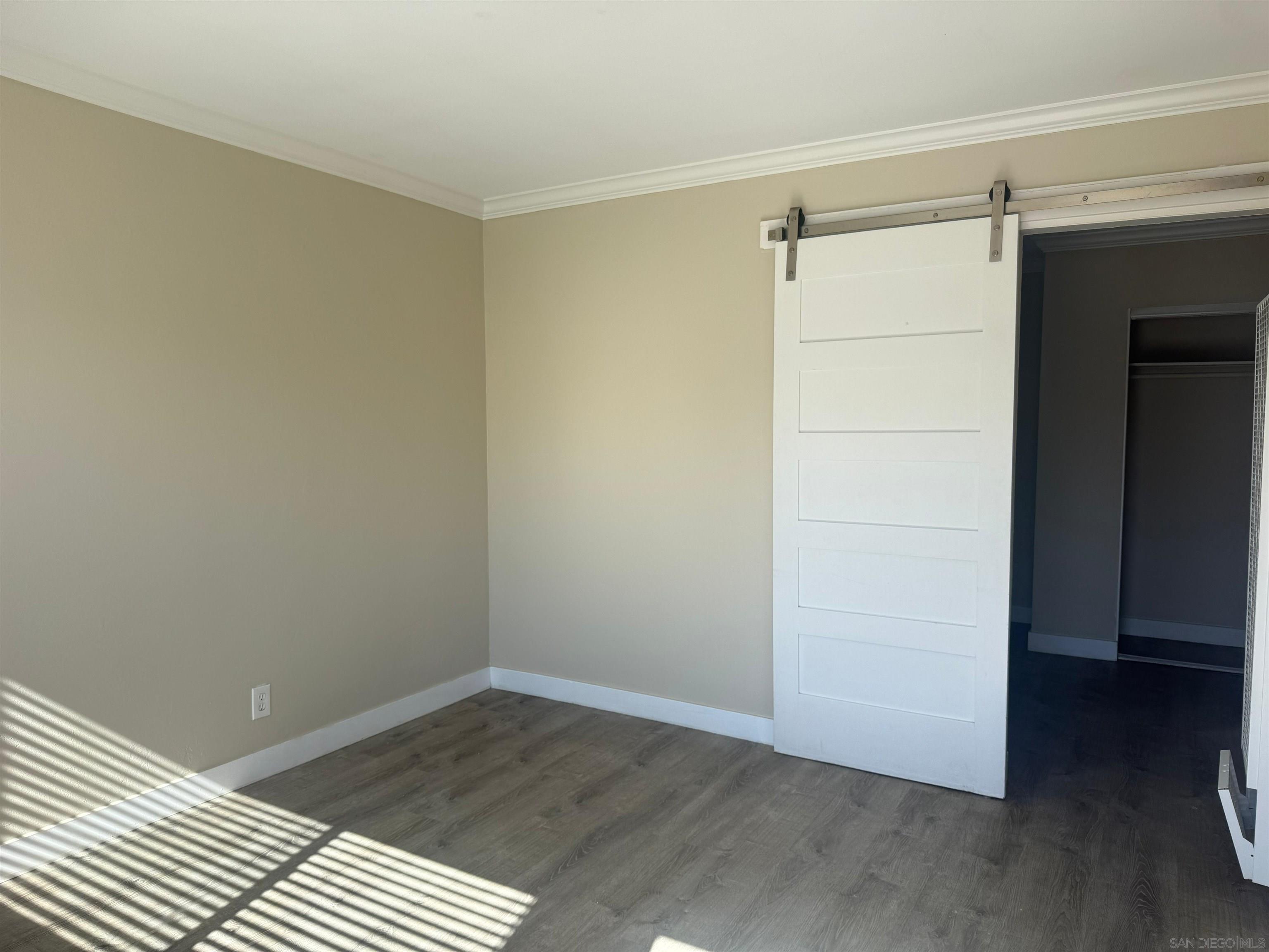 Detail Gallery Image 8 of 30 For 279 S Mollison Ave, El Cajon,  CA 92020 - 1 Beds | 1 Baths