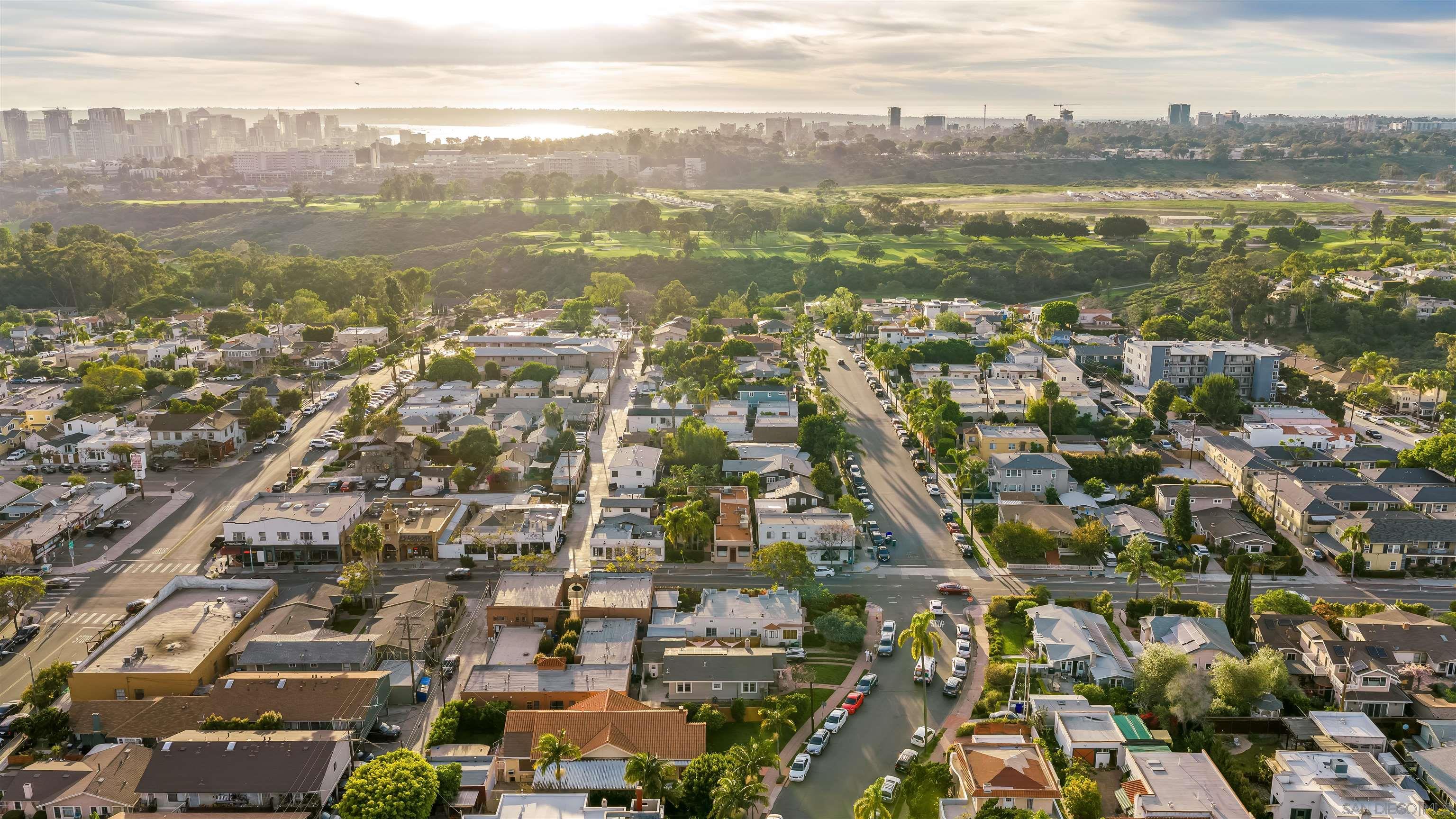 Detail Gallery Image 5 of 30 For 3001  Kalmia, San Diego,  CA 92104 - 3 Beds | 1/1 Baths