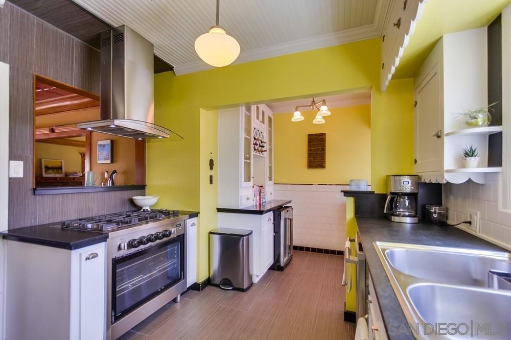 Detail Gallery Image 8 of 22 For 3001  Kalmia, San Diego,  CA 92104 - 3 Beds | 1/1 Baths