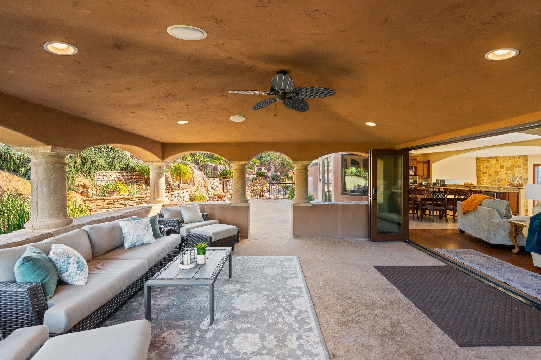 Detail Gallery Image 34 of 75 For 19491  Deerhorn Valley, Jamul,  CA 91935 - 3 Beds | 3/1 Baths