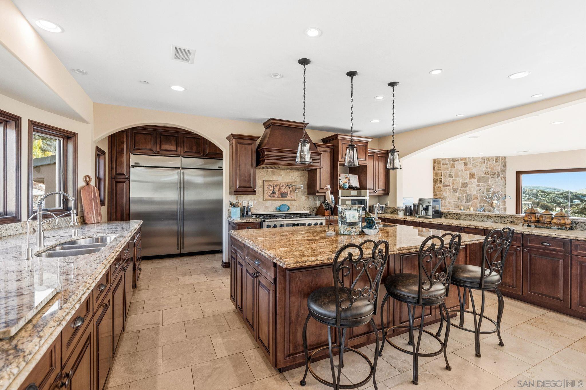 Detail Gallery Image 37 of 75 For 19491  Deerhorn Valley, Jamul,  CA 91935 - 3 Beds | 3/1 Baths