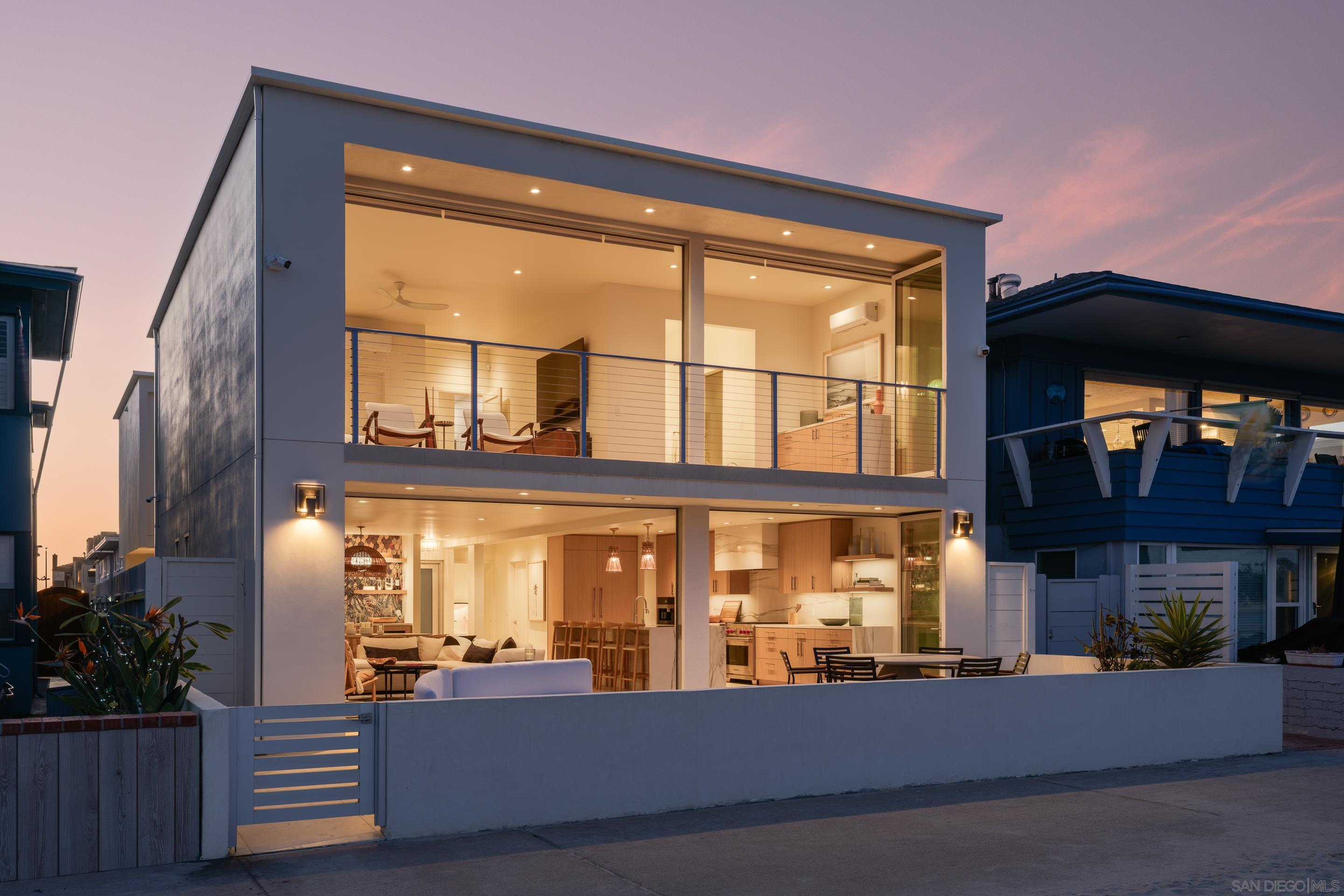 Front Image Thumbnail for SD260005689