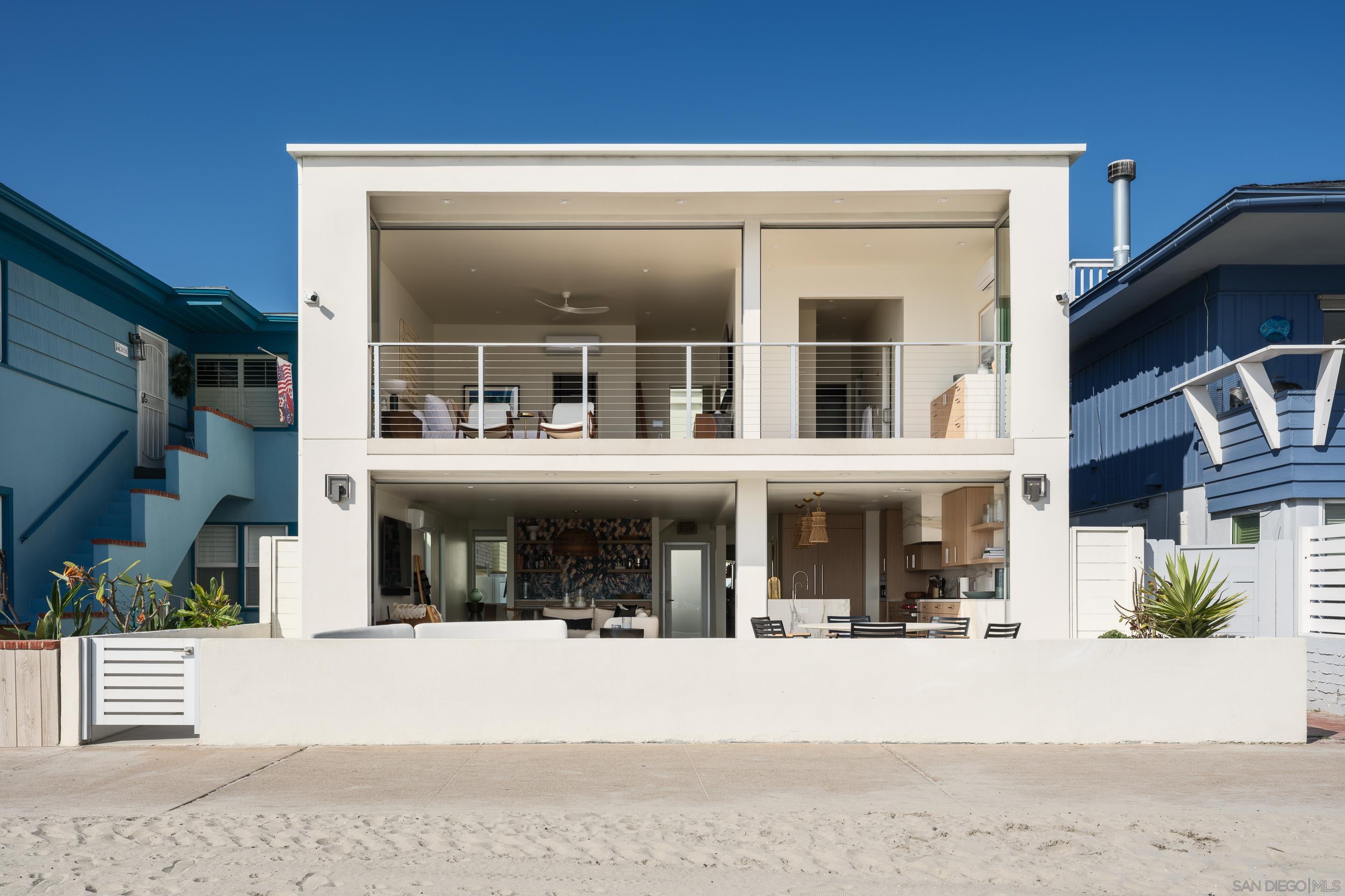 Detail Gallery Image 18 of 72 For 2841  Bayside Walk, San Diego,  CA 92109 - 4 Beds | 4 Baths