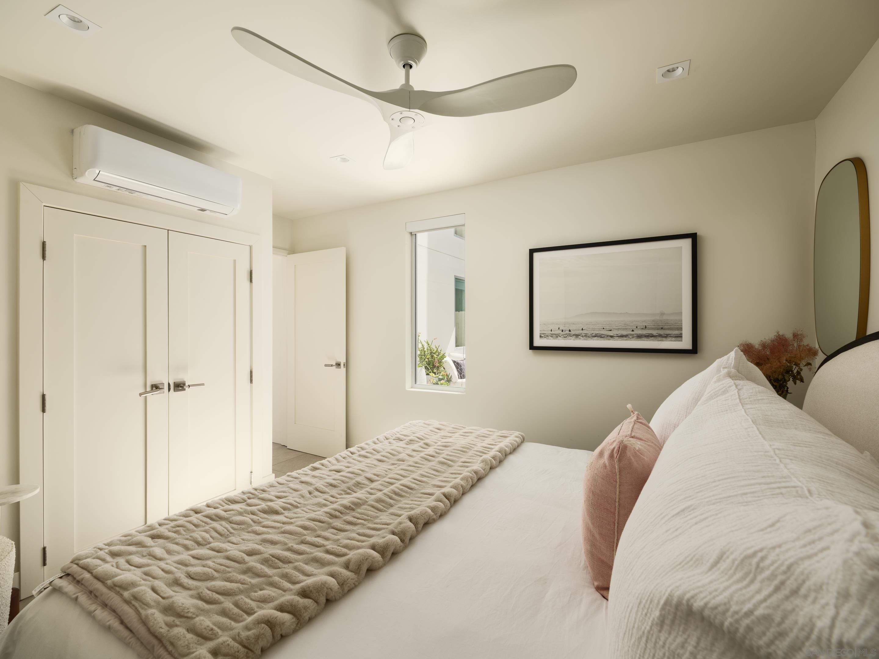 Detail Gallery Image 50 of 72 For 2841  Bayside Walk, San Diego,  CA 92109 - 4 Beds | 4 Baths