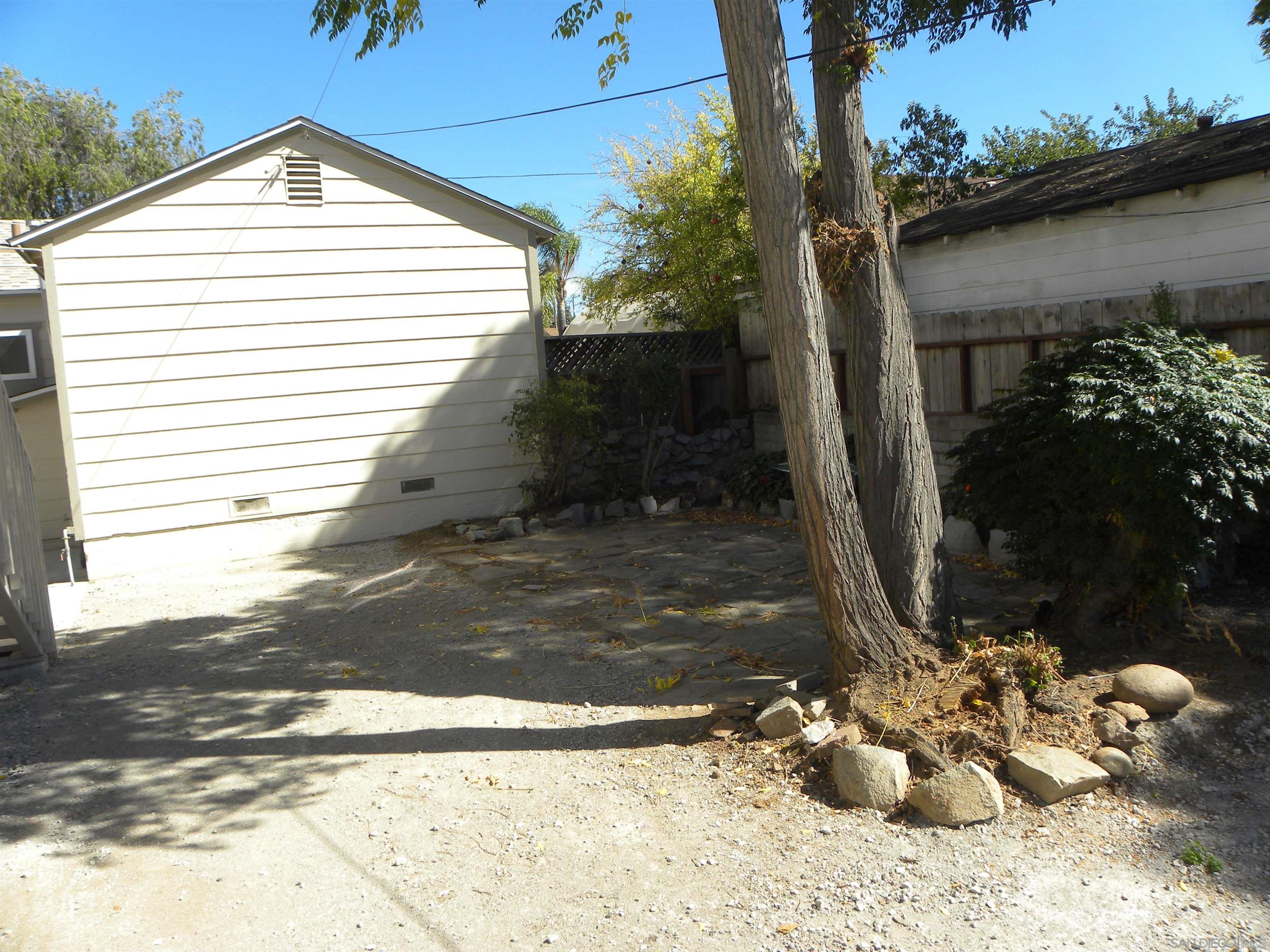 Detail Gallery Image 12 of 13 For 652 S Orange Ave, El Cajon,  CA 92020 - 3 Beds | 2 Baths