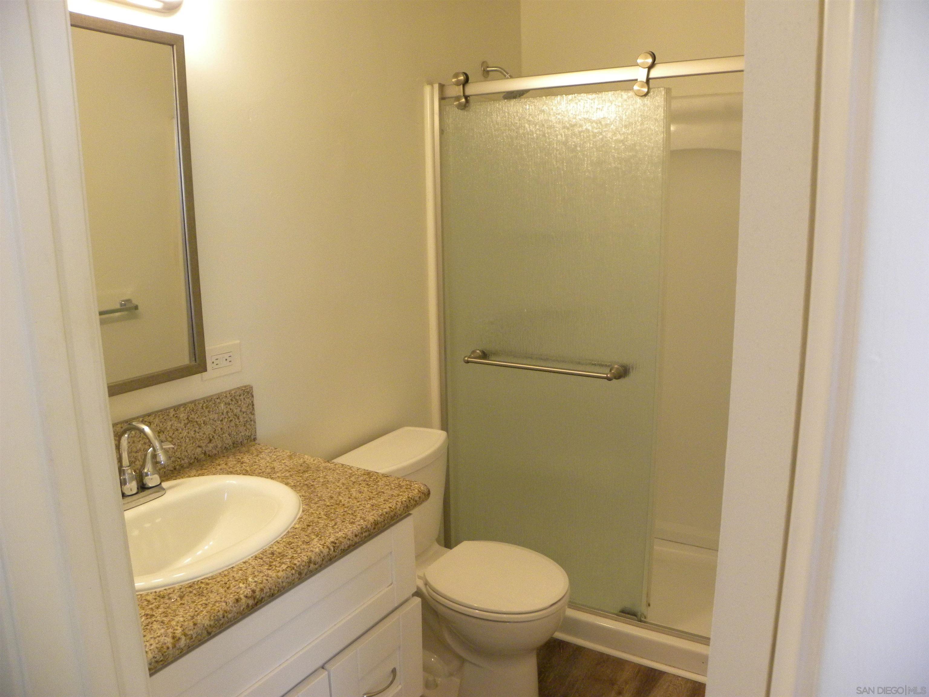 Detail Gallery Image 8 of 13 For 652 S Orange Ave, El Cajon,  CA 92020 - 3 Beds | 2 Baths