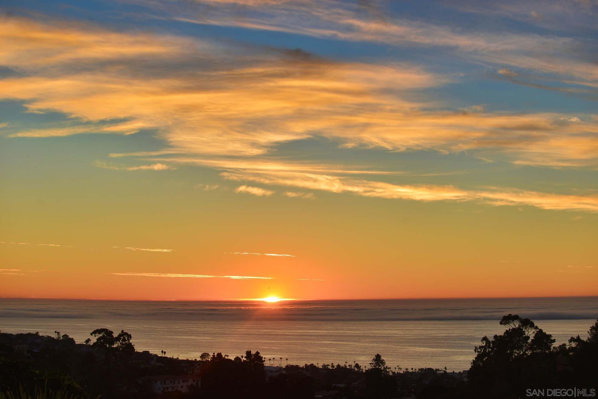 Detail Gallery Image 29 of 29 For 6984  via Estrada, La Jolla,  CA 92037 - 4 Beds | 4 Baths