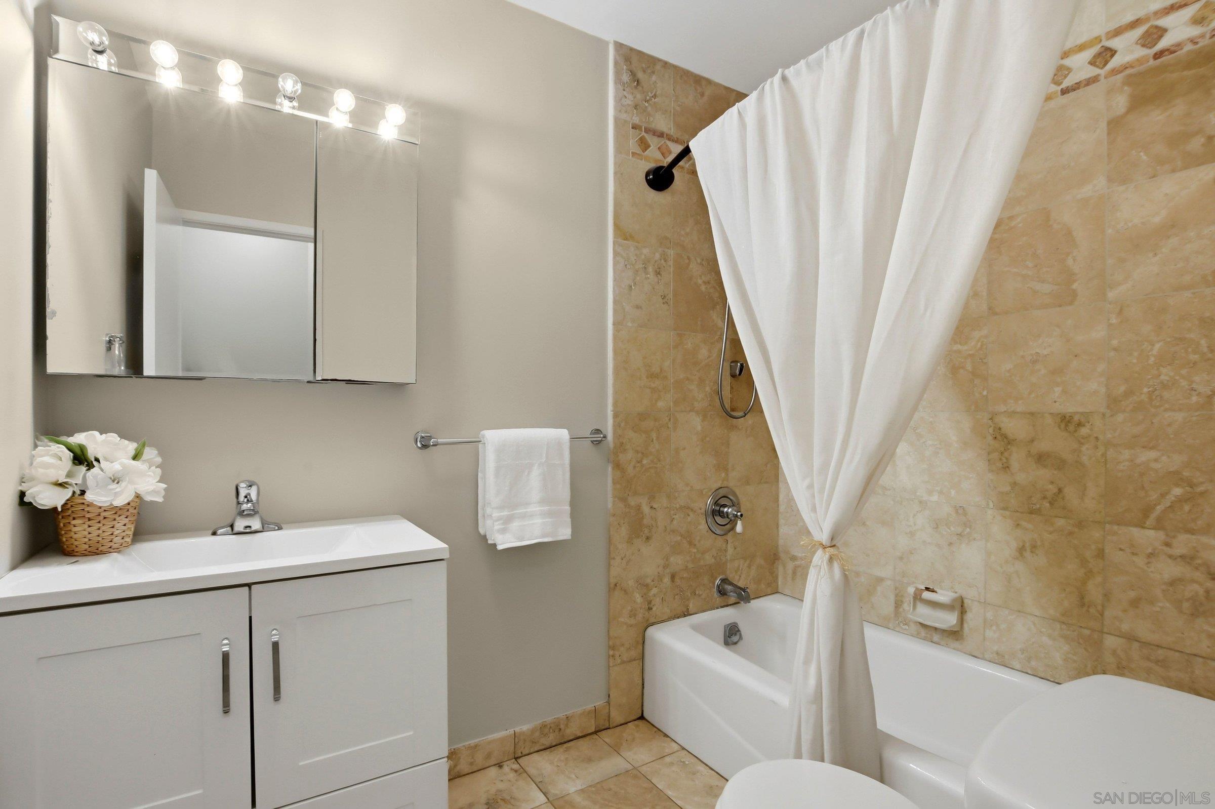 Detail Gallery Image 26 of 39 For 3625  Kite St, San Diego,  CA 92103 - 3 Beds | 2 Baths