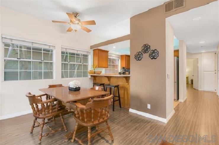 Detail Gallery Image 4 of 5 For 1652  Reed  #1,  San Diego,  CA 92109 - 3 Beds | 2 Baths