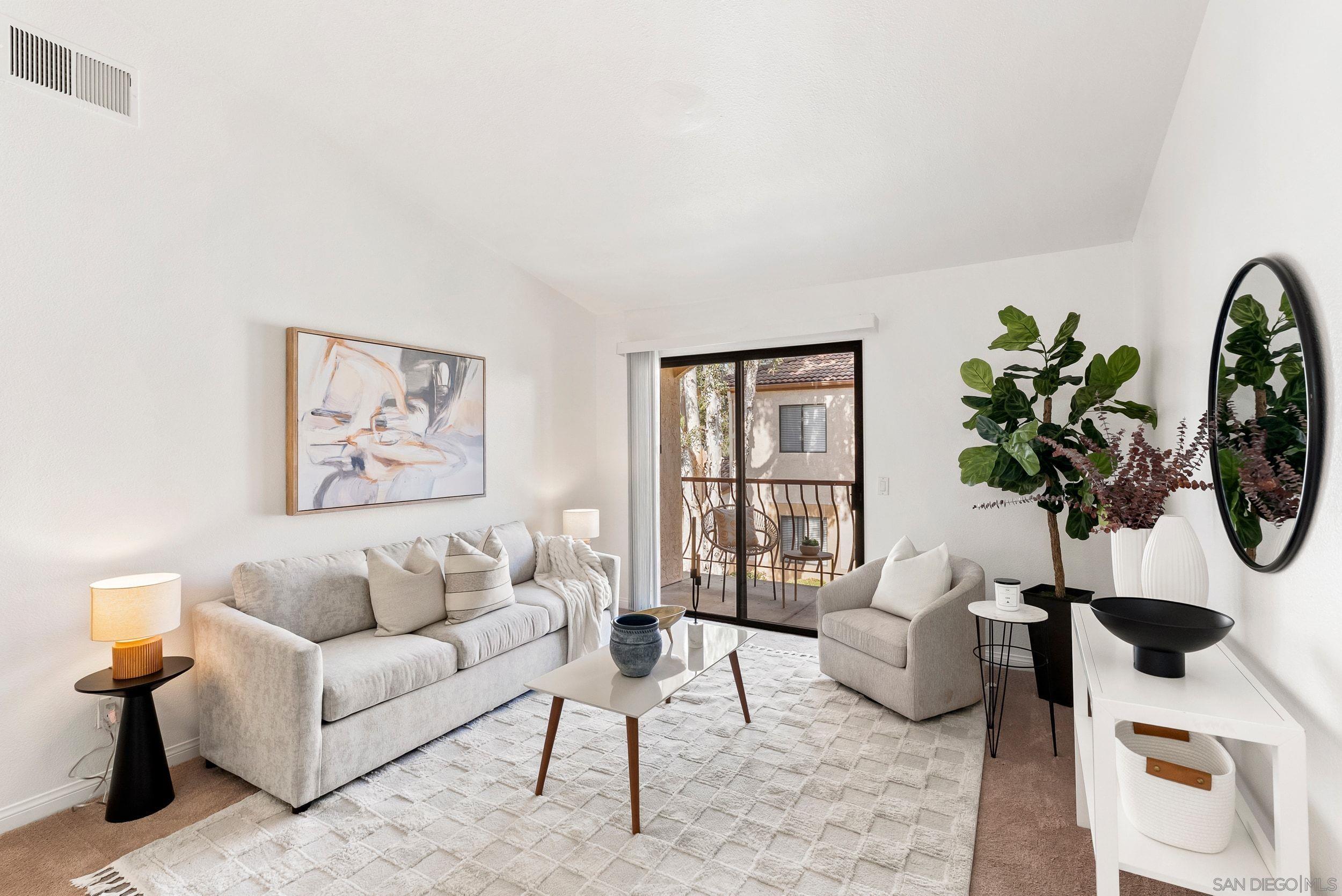 Detail Gallery Image 3 of 22 For 12190  Cuyamaca College Dr E  #1106,  El Cajon,  CA 92019 - 1 Beds | 1 Baths