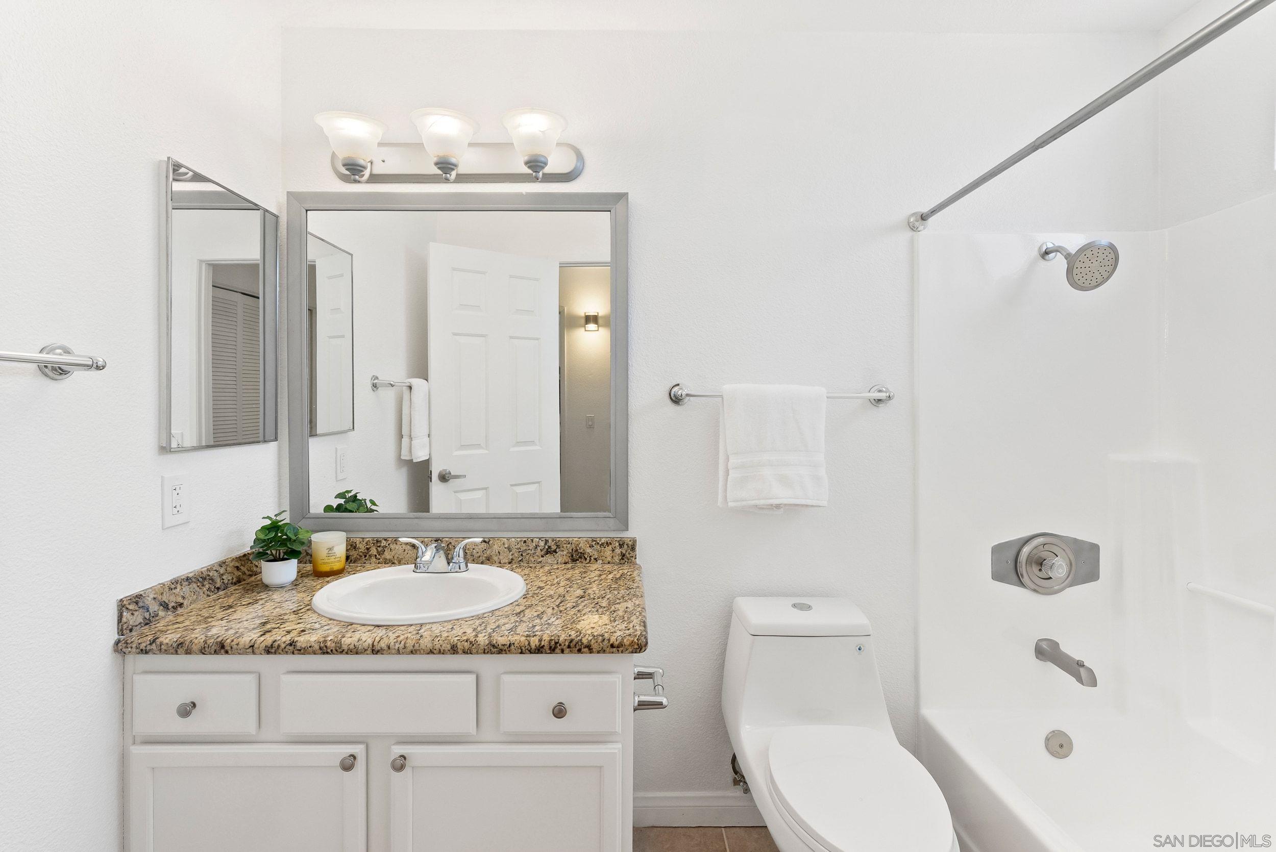 Detail Gallery Image 10 of 22 For 12190  Cuyamaca College Dr E  #1106,  El Cajon,  CA 92019 - 1 Beds | 1 Baths