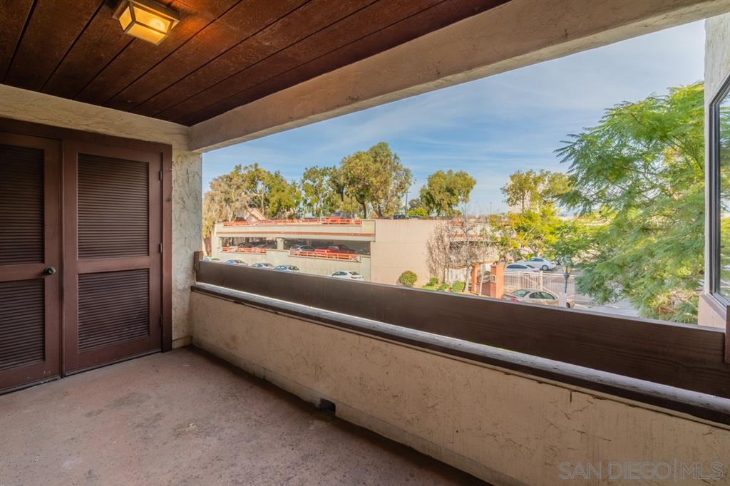 Detail Gallery Image 12 of 25 For 376  Center St  #220,  Chula Vista,  CA 91910 - 2 Beds | 2 Baths