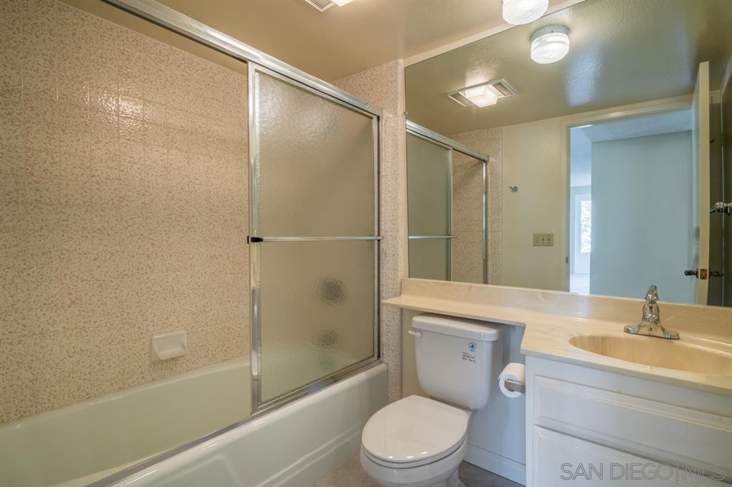 Detail Gallery Image 23 of 25 For 376  Center St  #220,  Chula Vista,  CA 91910 - 2 Beds | 2 Baths