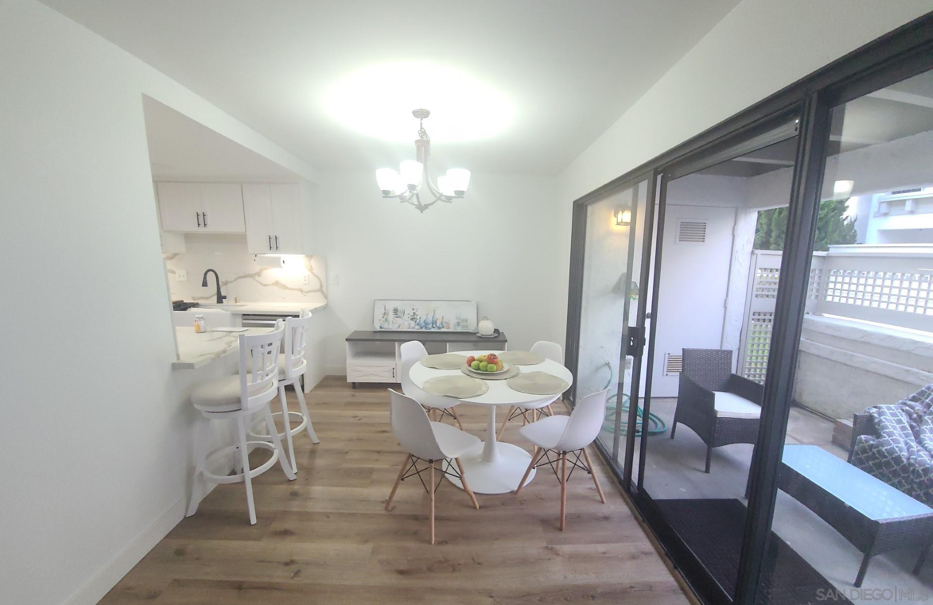 Detail Gallery Image 4 of 19 For 546  via De La Valle  F, Solana Beach,  CA 92075 - 1 Beds | 1 Baths