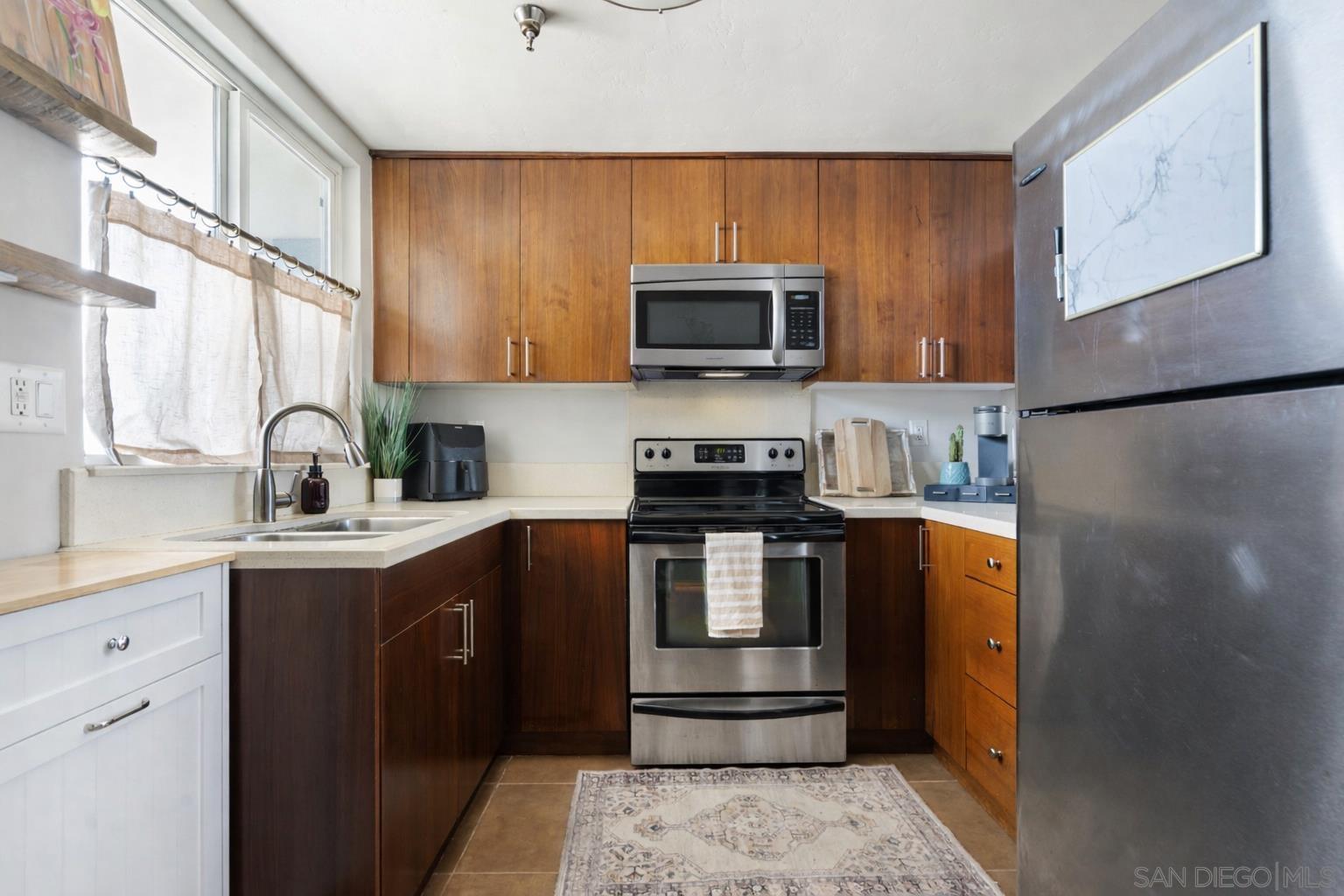 Detail Gallery Image 13 of 19 For 2828  University Ave  #310,  San Diego,  CA 92104 - 1 Beds | 1 Baths