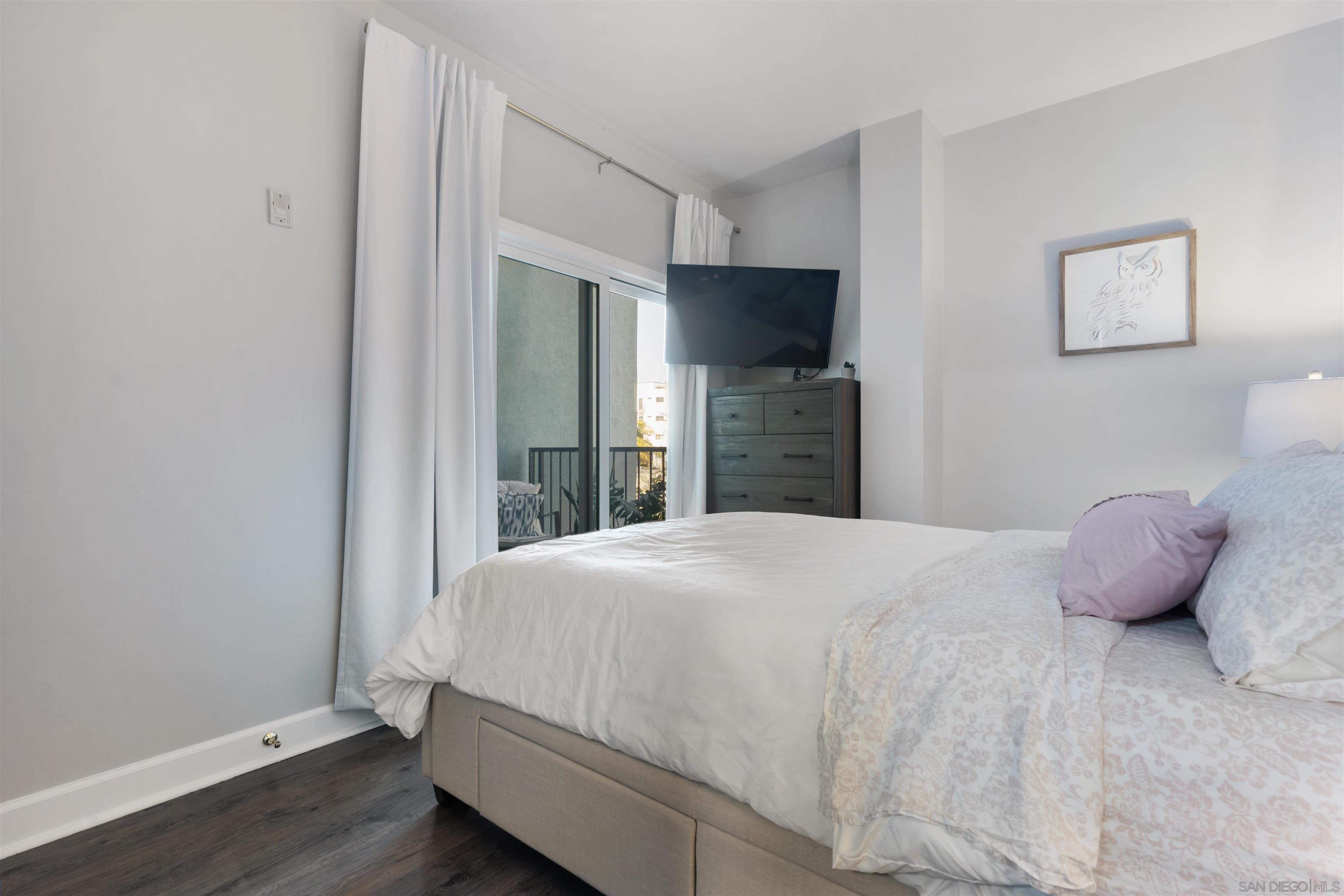 Detail Gallery Image 10 of 19 For 2828  University Ave  #310,  San Diego,  CA 92104 - 1 Beds | 1 Baths