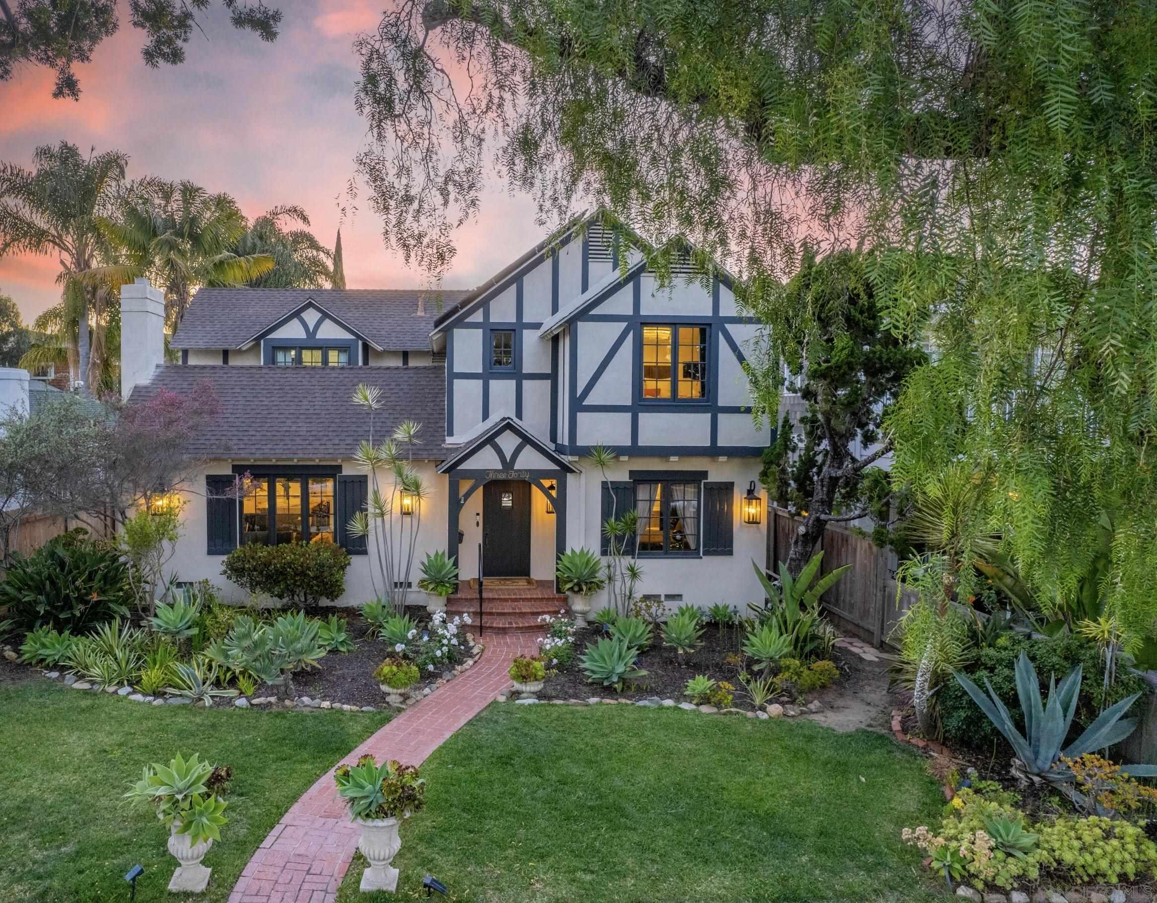 Front Image Thumbnail for SD260005701