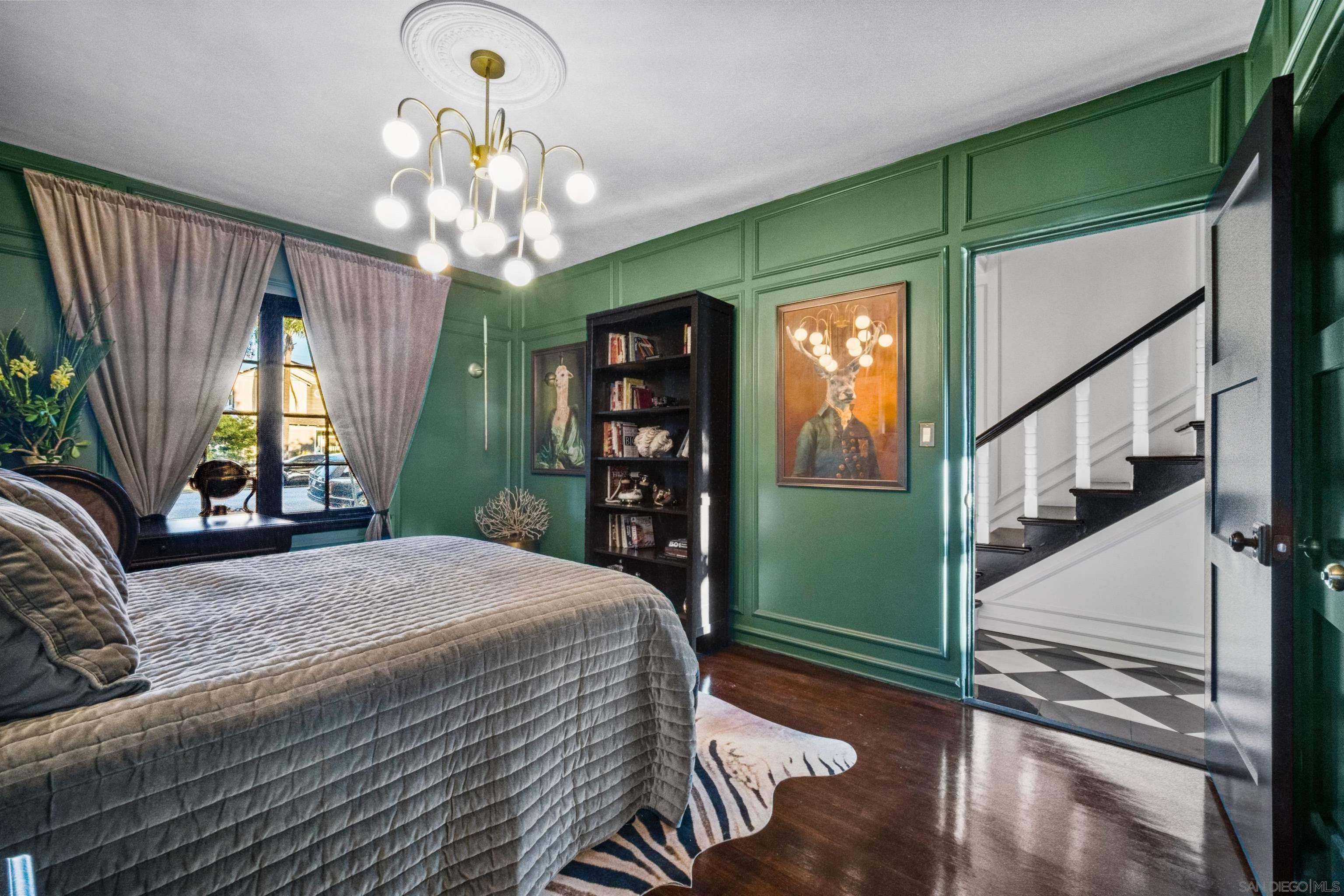 Detail Gallery Image 19 of 47 For 340  B Ave, Coronado,  CA 92118 - 4 Beds | 3 Baths