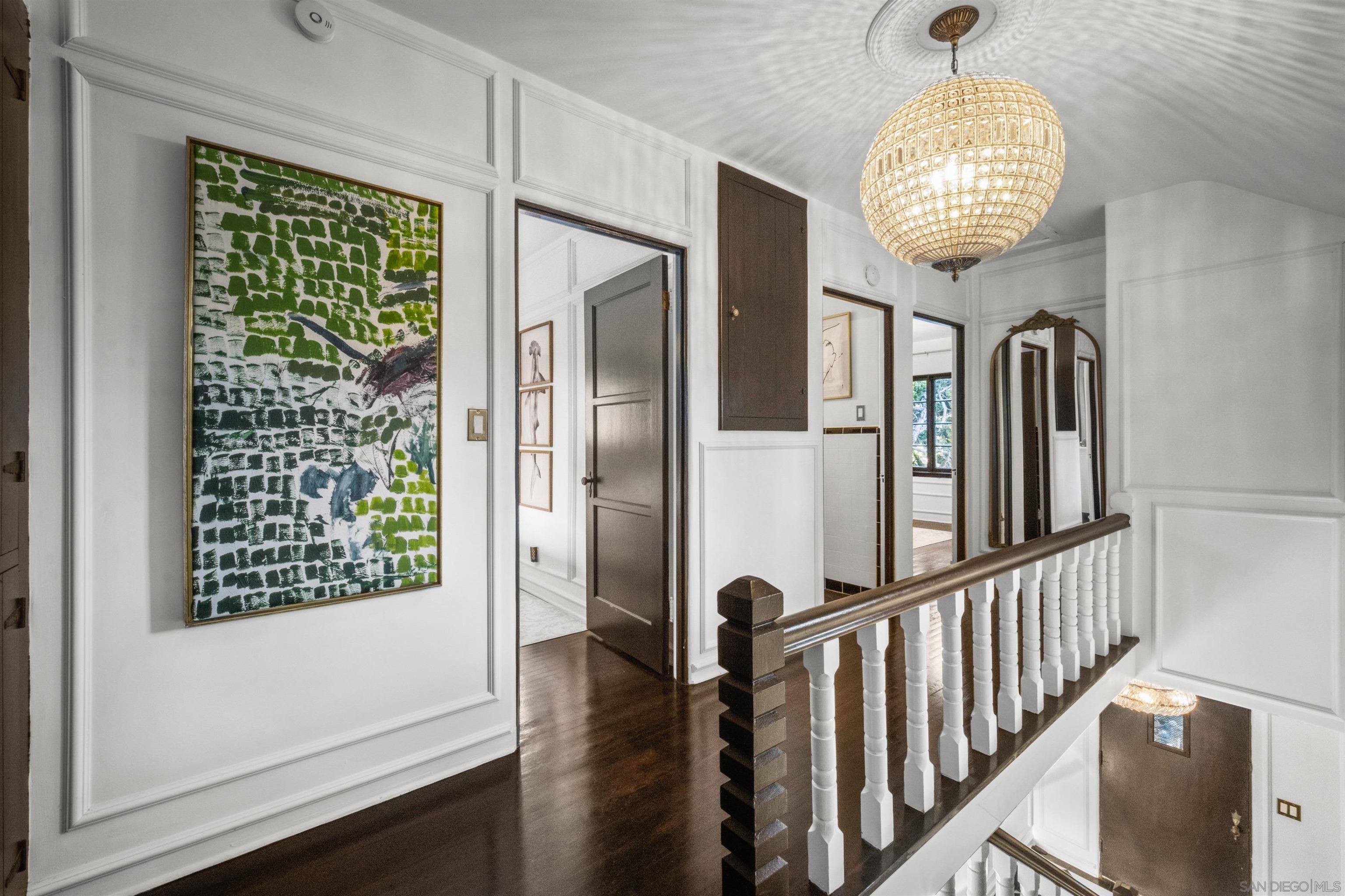 Detail Gallery Image 23 of 47 For 340  B Ave, Coronado,  CA 92118 - 4 Beds | 3 Baths