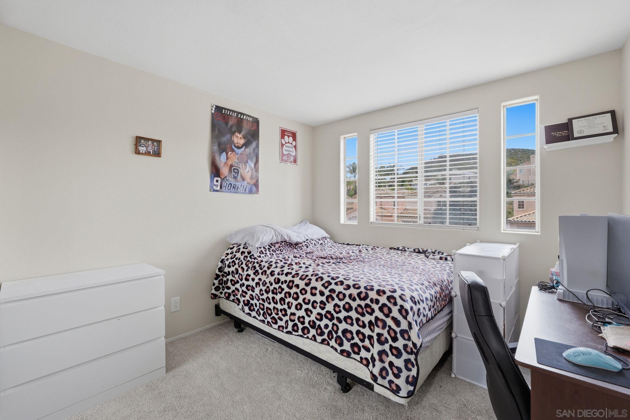 Detail Gallery Image 21 of 31 For 12233  via Hacienda, El Cajon,  CA 92019 - 4 Beds | 2/1 Baths