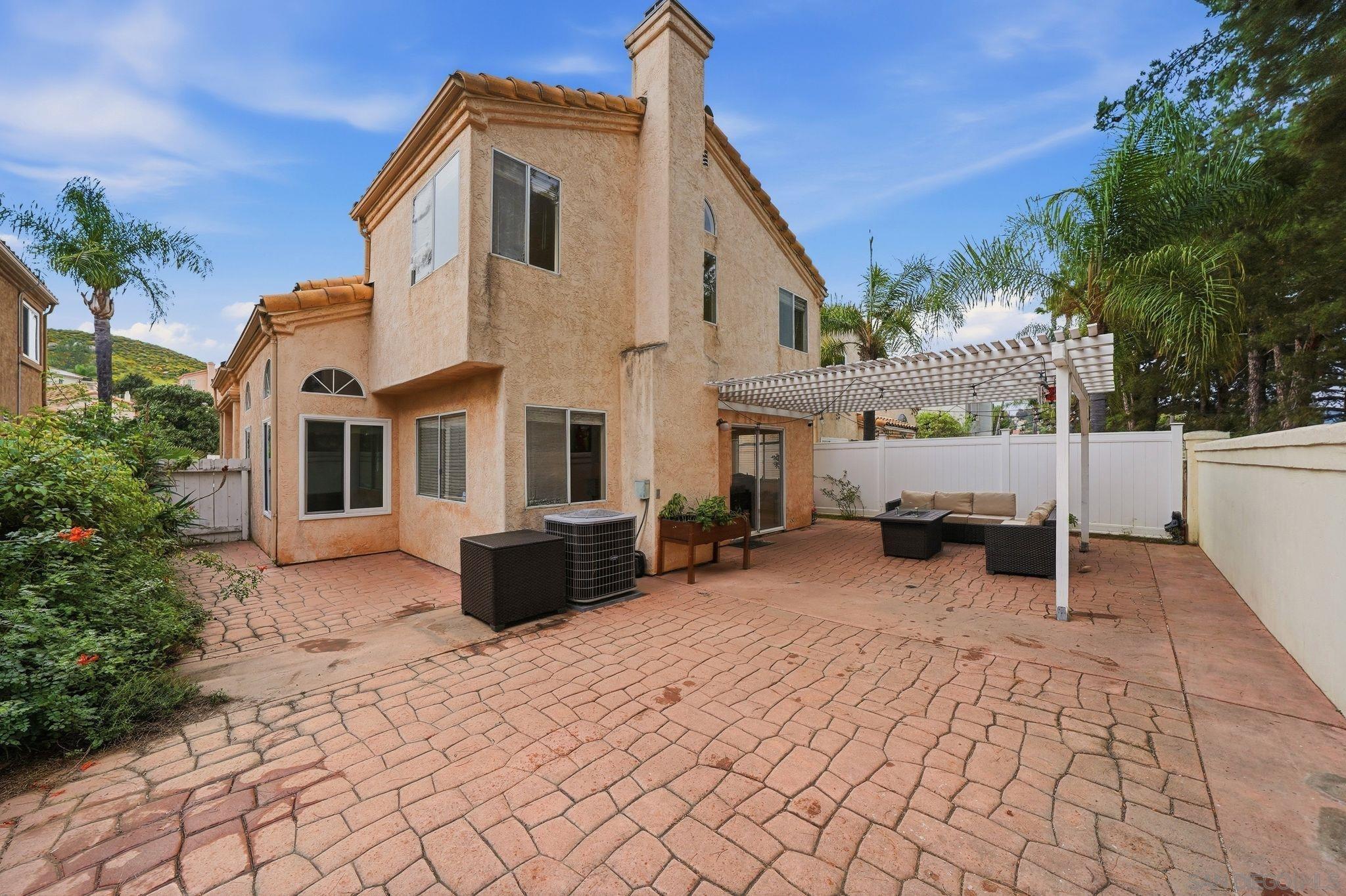 Detail Gallery Image 27 of 31 For 12233  via Hacienda, El Cajon,  CA 92019 - 4 Beds | 2/1 Baths