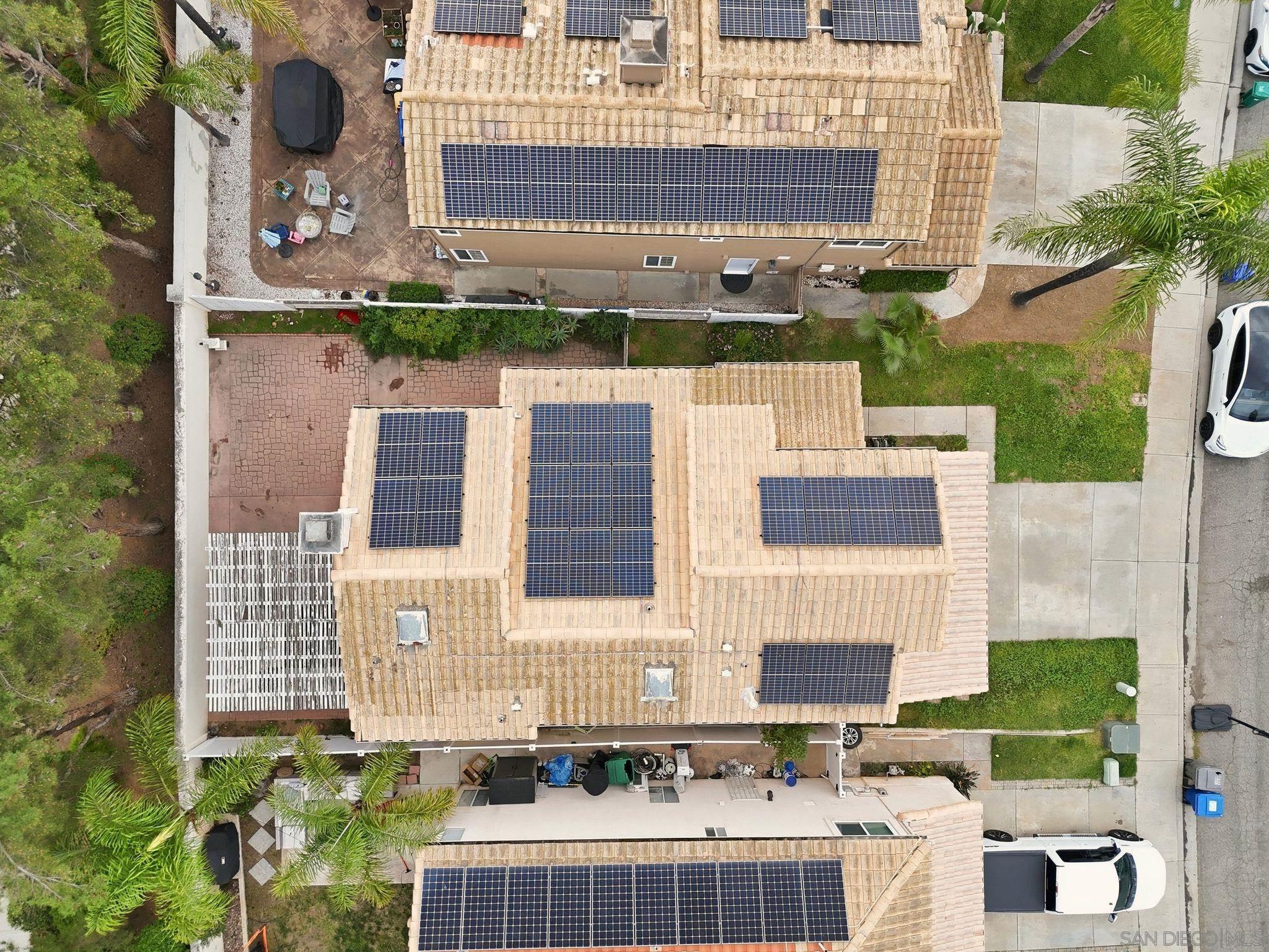 Detail Gallery Image 29 of 31 For 12233  via Hacienda, El Cajon,  CA 92019 - 4 Beds | 2/1 Baths