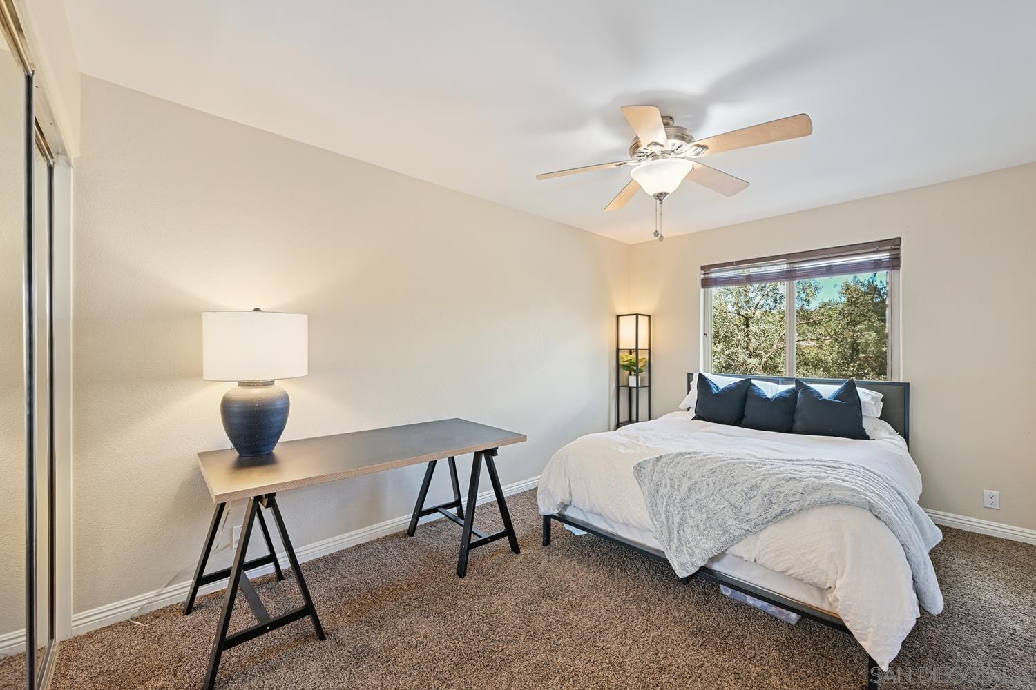Detail Gallery Image 11 of 22 For 1434  Marshall Rd  #20,  Alpine,  CA 91901 - 3 Beds | 2 Baths