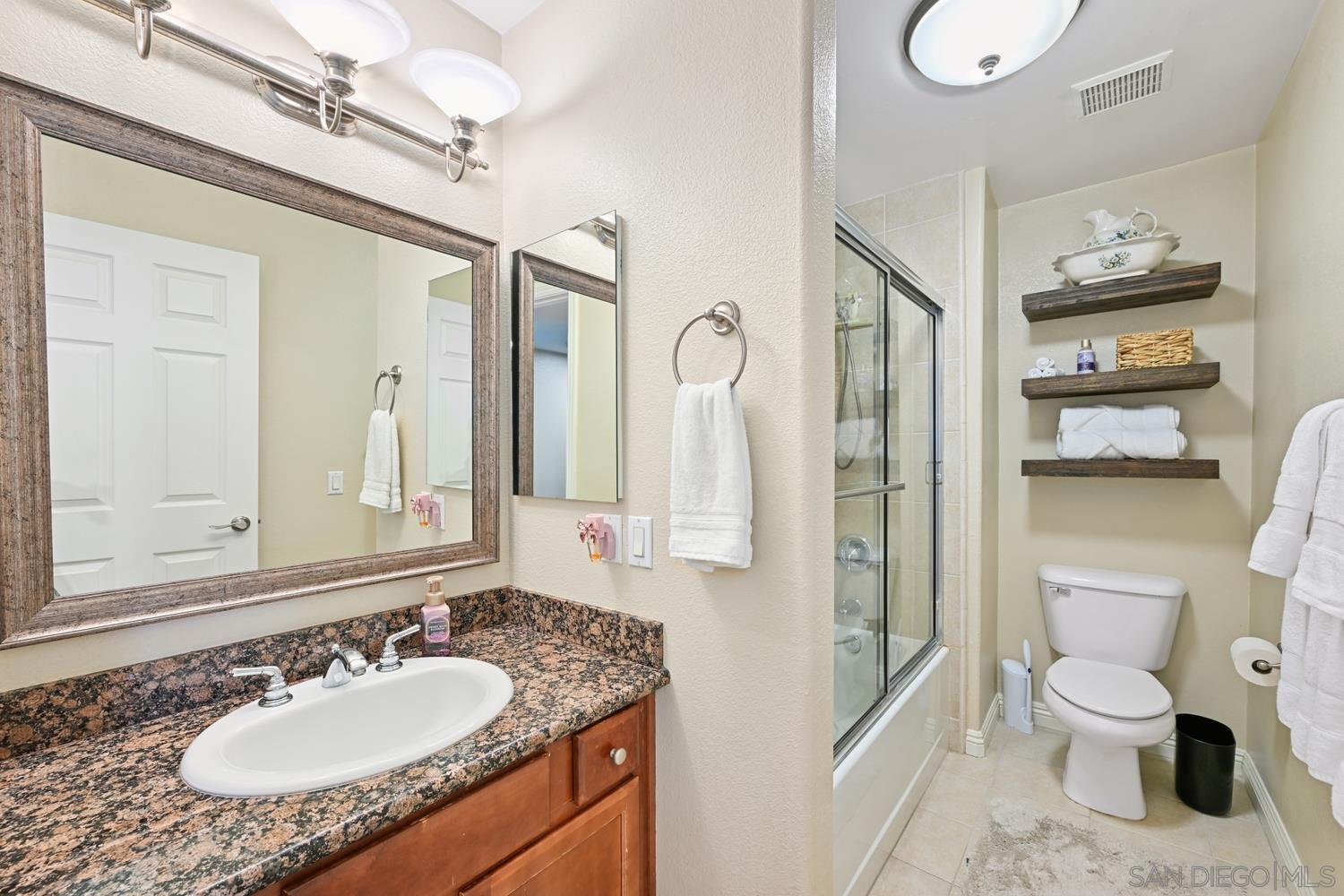Detail Gallery Image 12 of 22 For 1434  Marshall Rd  #20,  Alpine,  CA 91901 - 3 Beds | 2 Baths