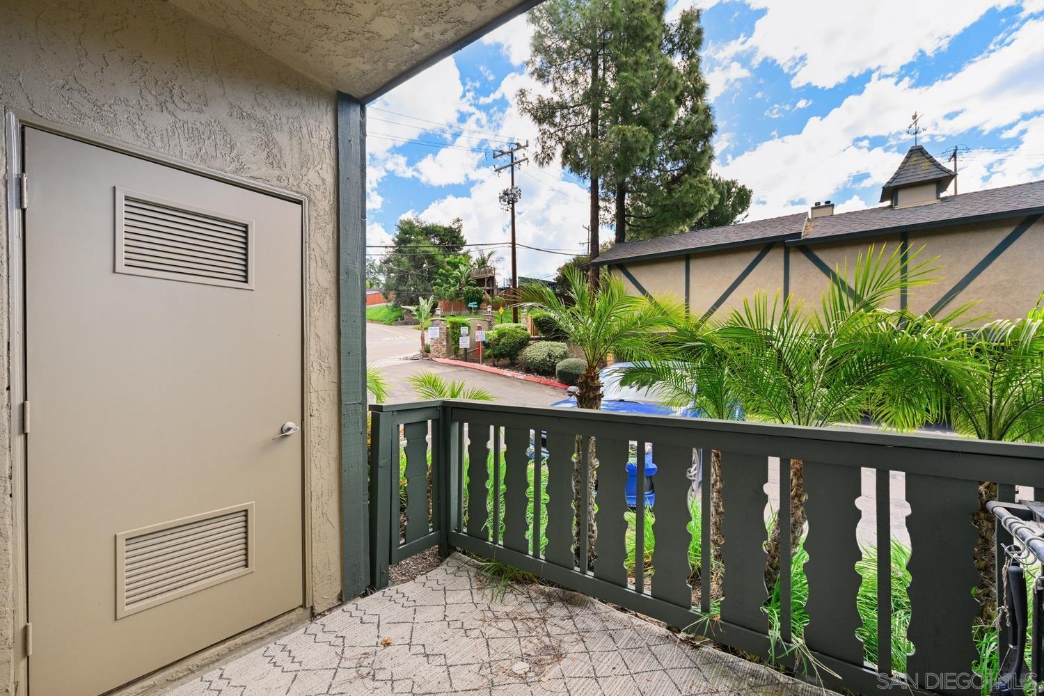 Detail Gallery Image 16 of 22 For 1434  Marshall Rd  #20,  Alpine,  CA 91901 - 3 Beds | 2 Baths