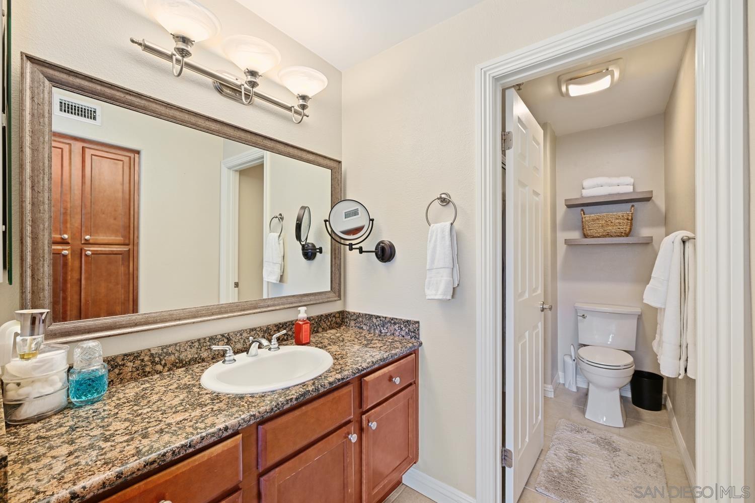 Detail Gallery Image 10 of 22 For 1434  Marshall Rd  #20,  Alpine,  CA 91901 - 3 Beds | 2 Baths