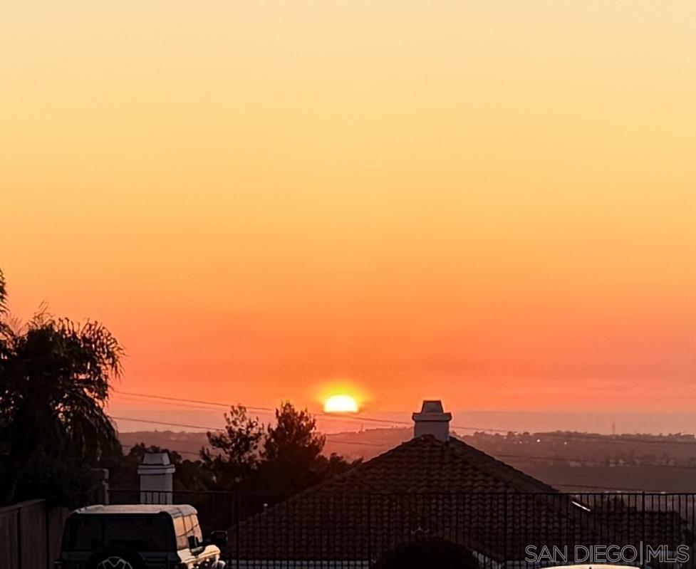 Detail Gallery Image 3 of 32 For 1225  via Rafael, San Marcos,  CA 92078 - 4 Beds | 2 Baths