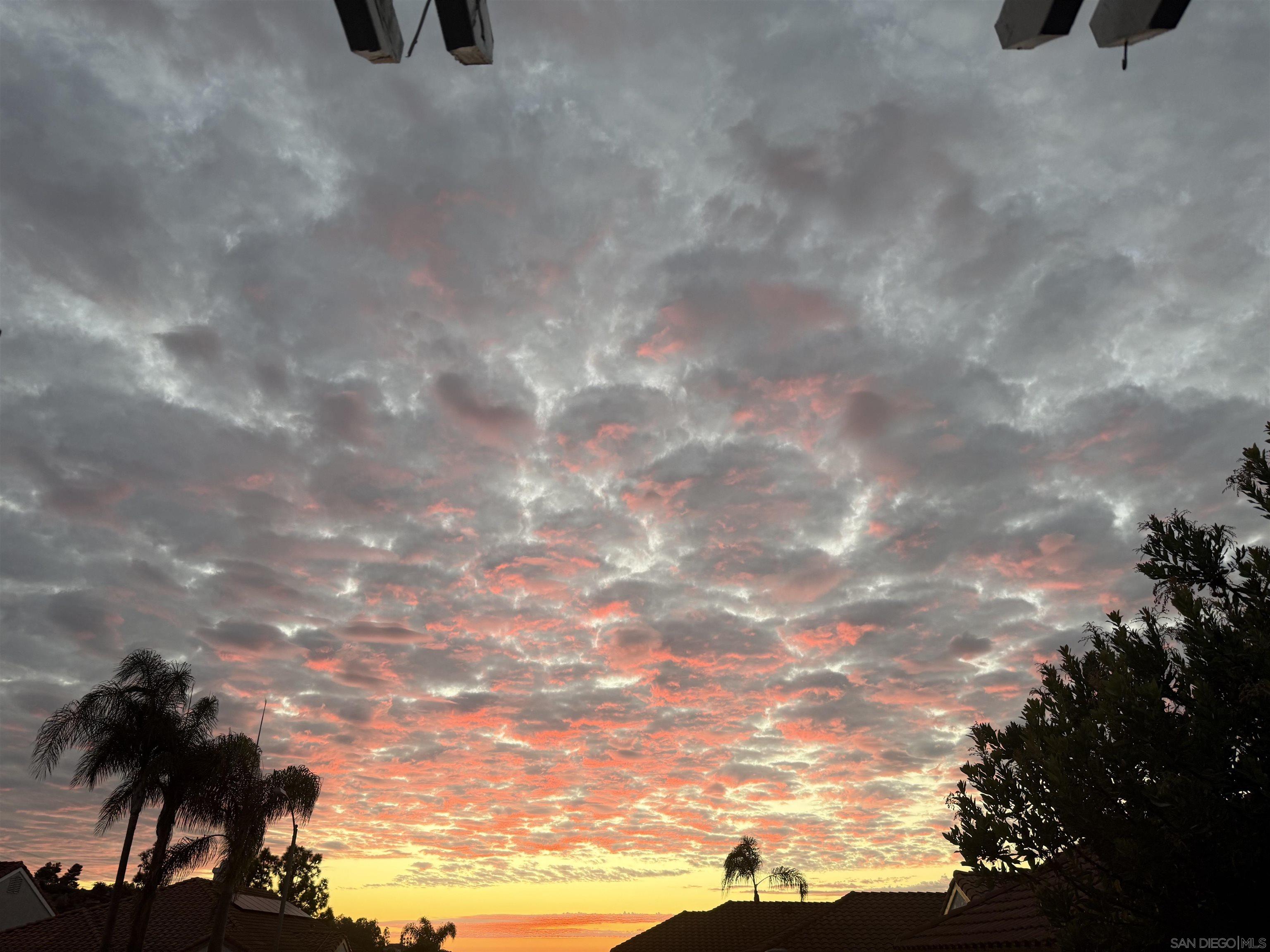 Detail Gallery Image 5 of 32 For 1225  via Rafael, San Marcos,  CA 92078 - 4 Beds | 2 Baths