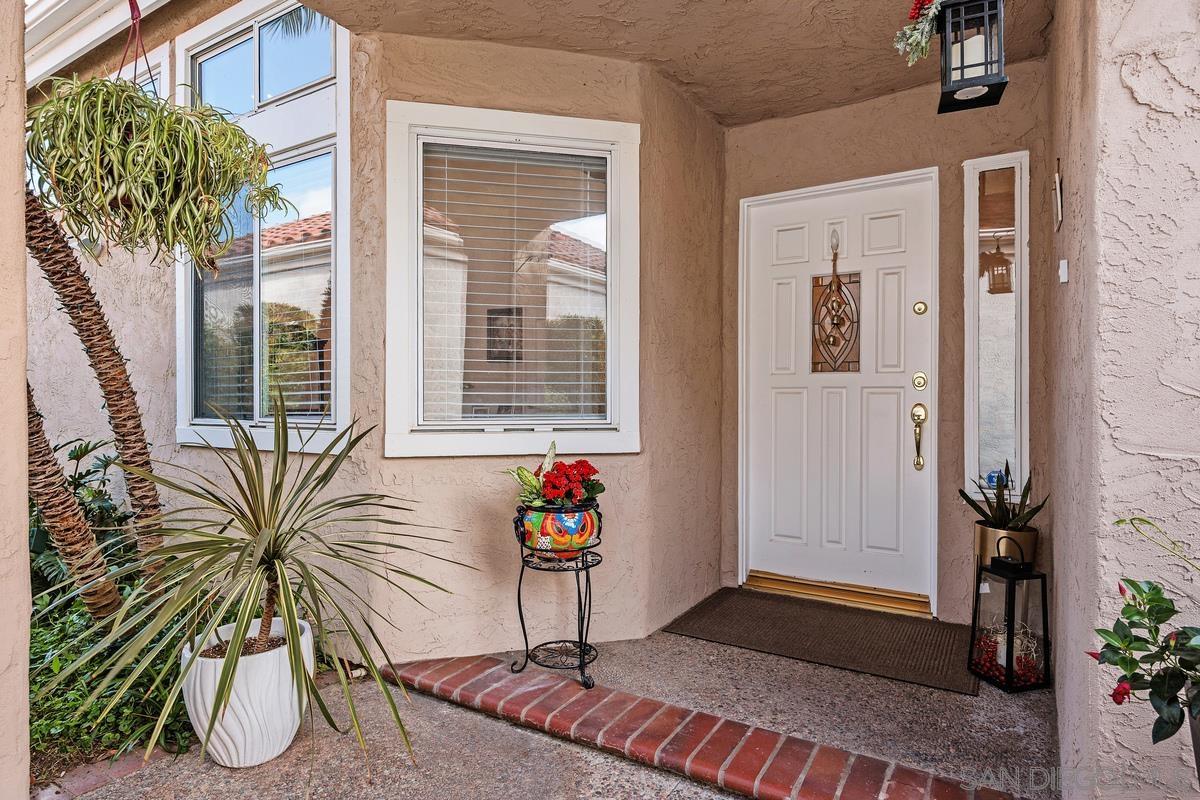 Detail Gallery Image 9 of 32 For 1225  via Rafael, San Marcos,  CA 92078 - 4 Beds | 2 Baths
