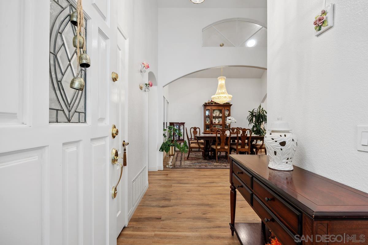 Detail Gallery Image 10 of 32 For 1225  via Rafael, San Marcos,  CA 92078 - 4 Beds | 2 Baths