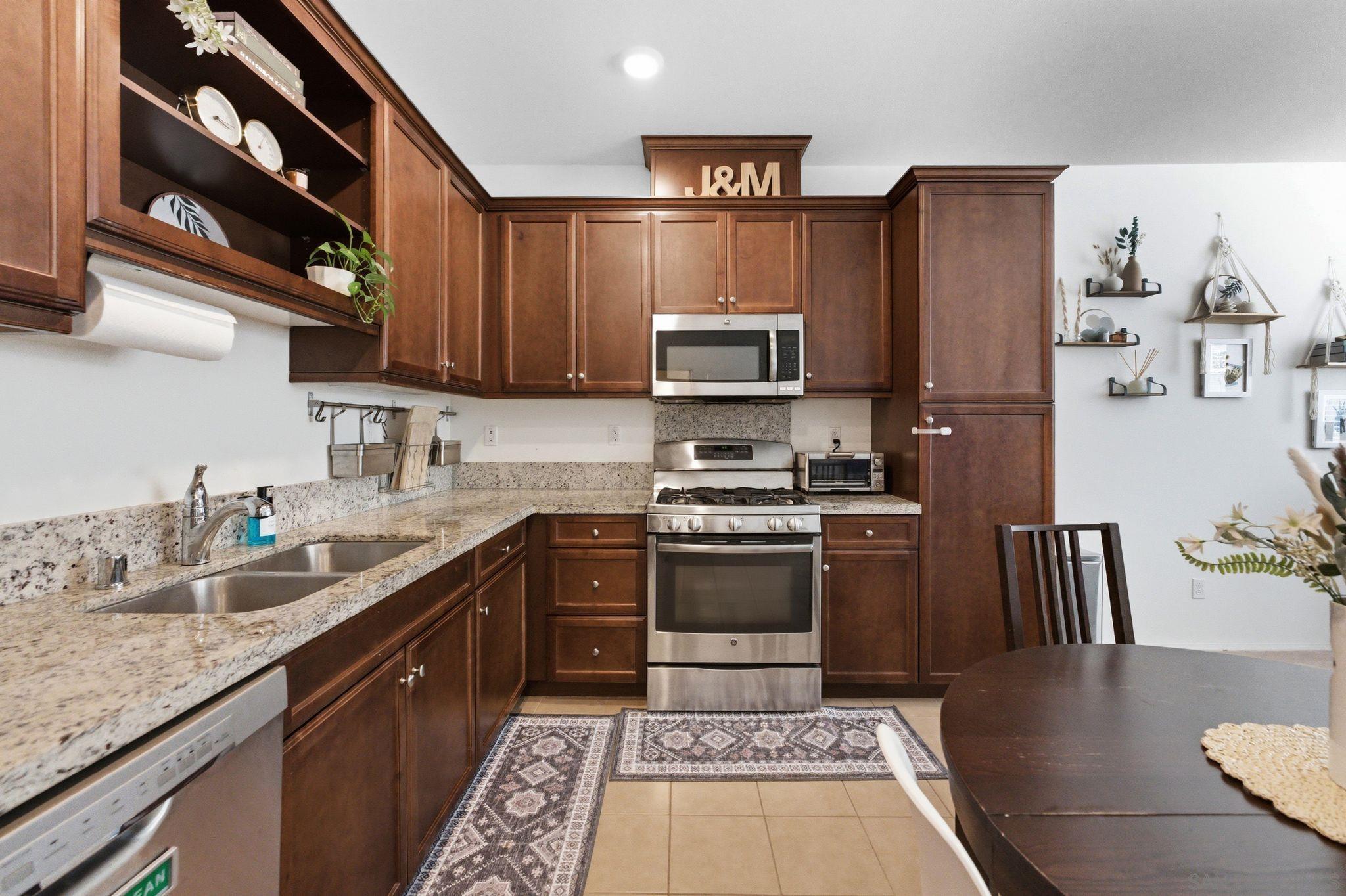 Detail Gallery Image 15 of 50 For 1512  Champion Lane  #UNIT 2,  Chula Vista,  CA 91915 - 3 Beds | 2/1 Baths