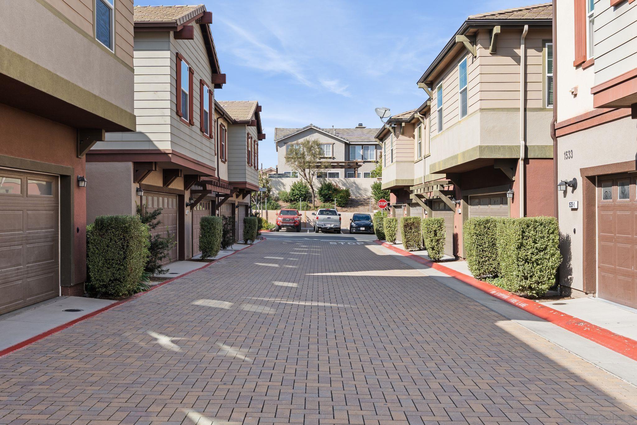 Detail Gallery Image 40 of 50 For 1512  Champion Lane  #UNIT 2,  Chula Vista,  CA 91915 - 3 Beds | 2/1 Baths