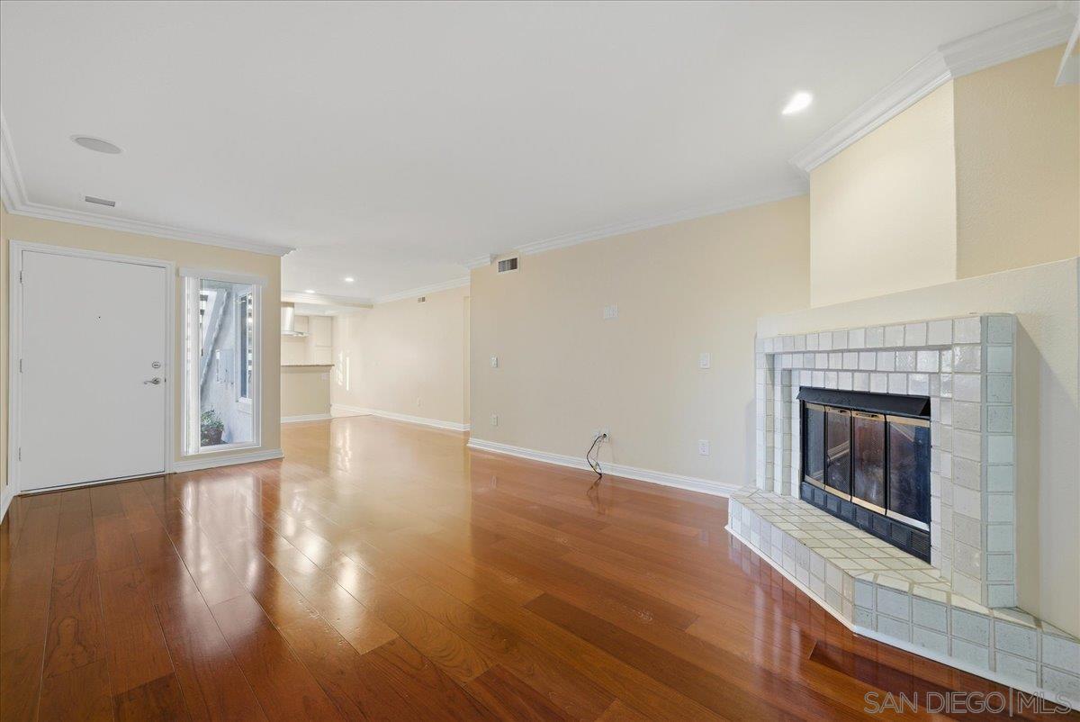 Detail Gallery Image 11 of 29 For 4829  Bella Pacific Row  #116,  San Diego,  CA 92109 - 2 Beds | 2 Baths