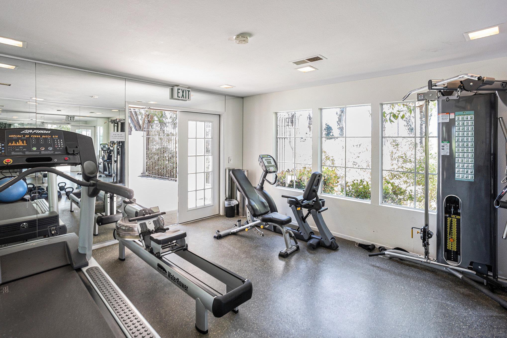 Detail Gallery Image 26 of 29 For 4829  Bella Pacific Row  #116,  San Diego,  CA 92109 - 2 Beds | 2 Baths