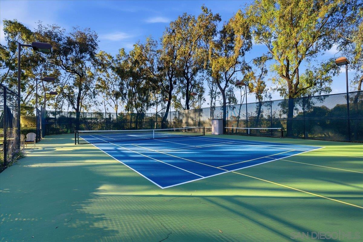 Detail Gallery Image 27 of 29 For 4829  Bella Pacific Row  #116,  San Diego,  CA 92109 - 2 Beds | 2 Baths